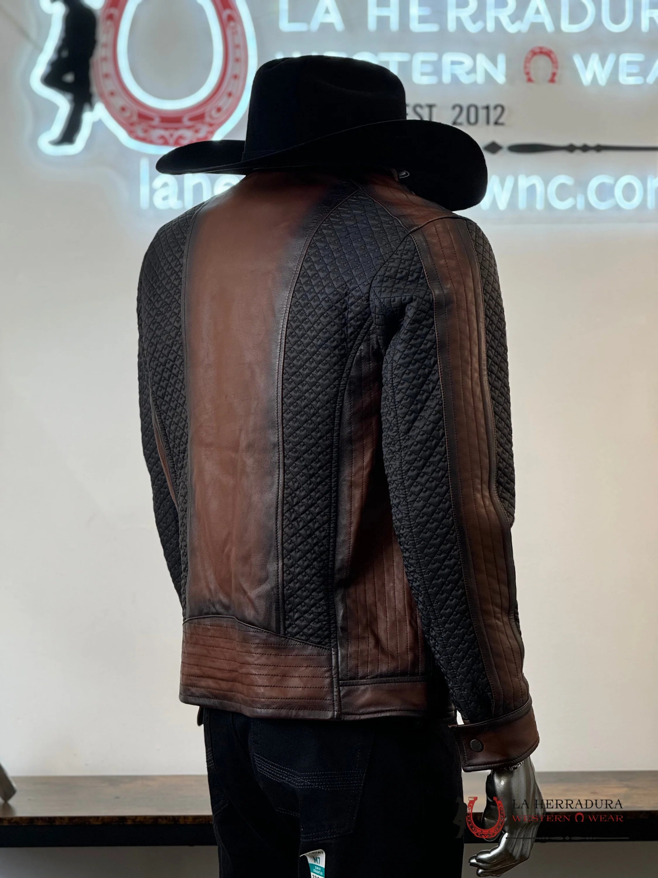 Cuadra Hand-Shaded Cordero Vic Flor Zipper Ropa Hombres