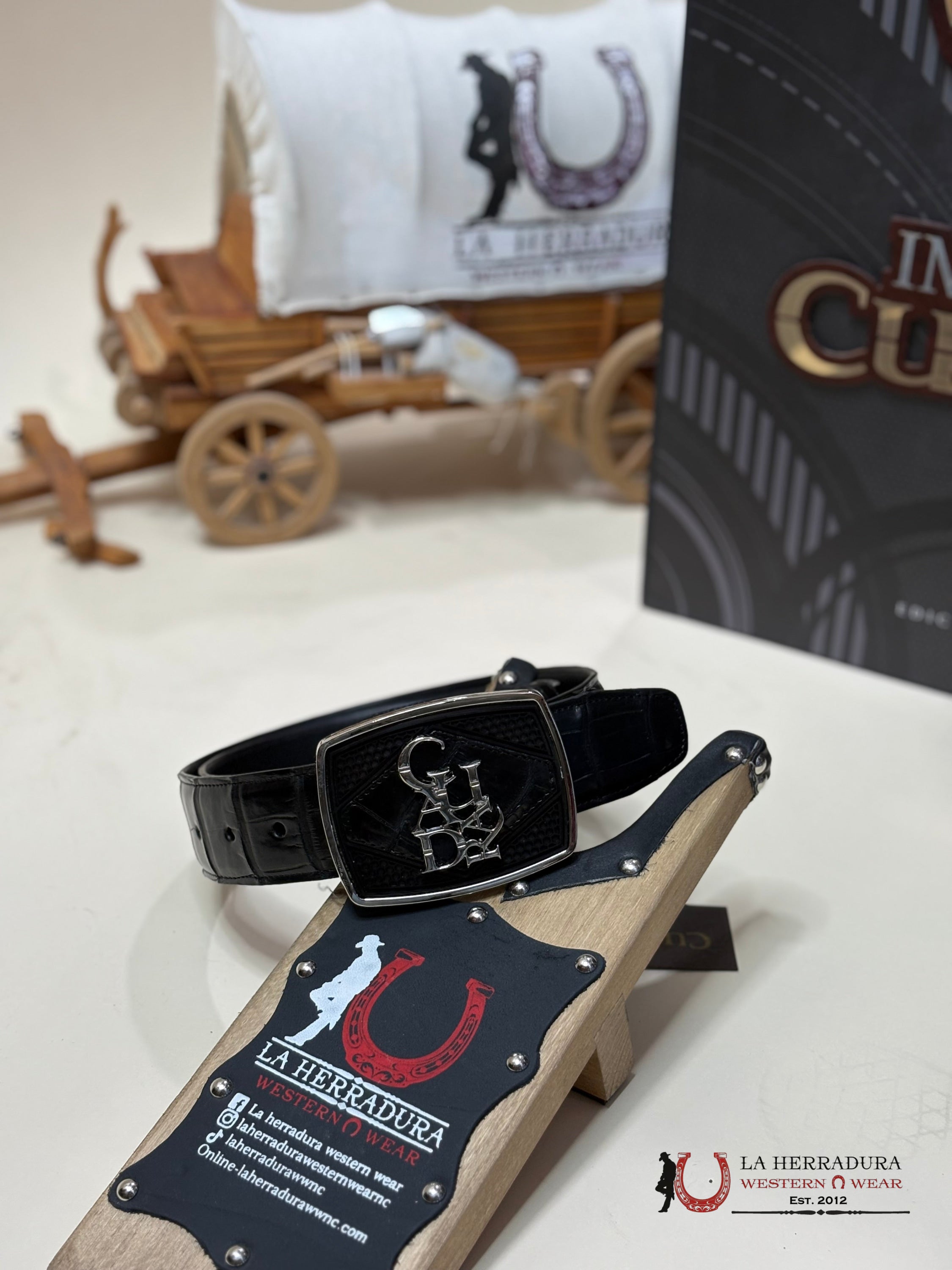 Cuadra Imperio Boots Aligator Limited Edition Black Narrow Botas Hombres