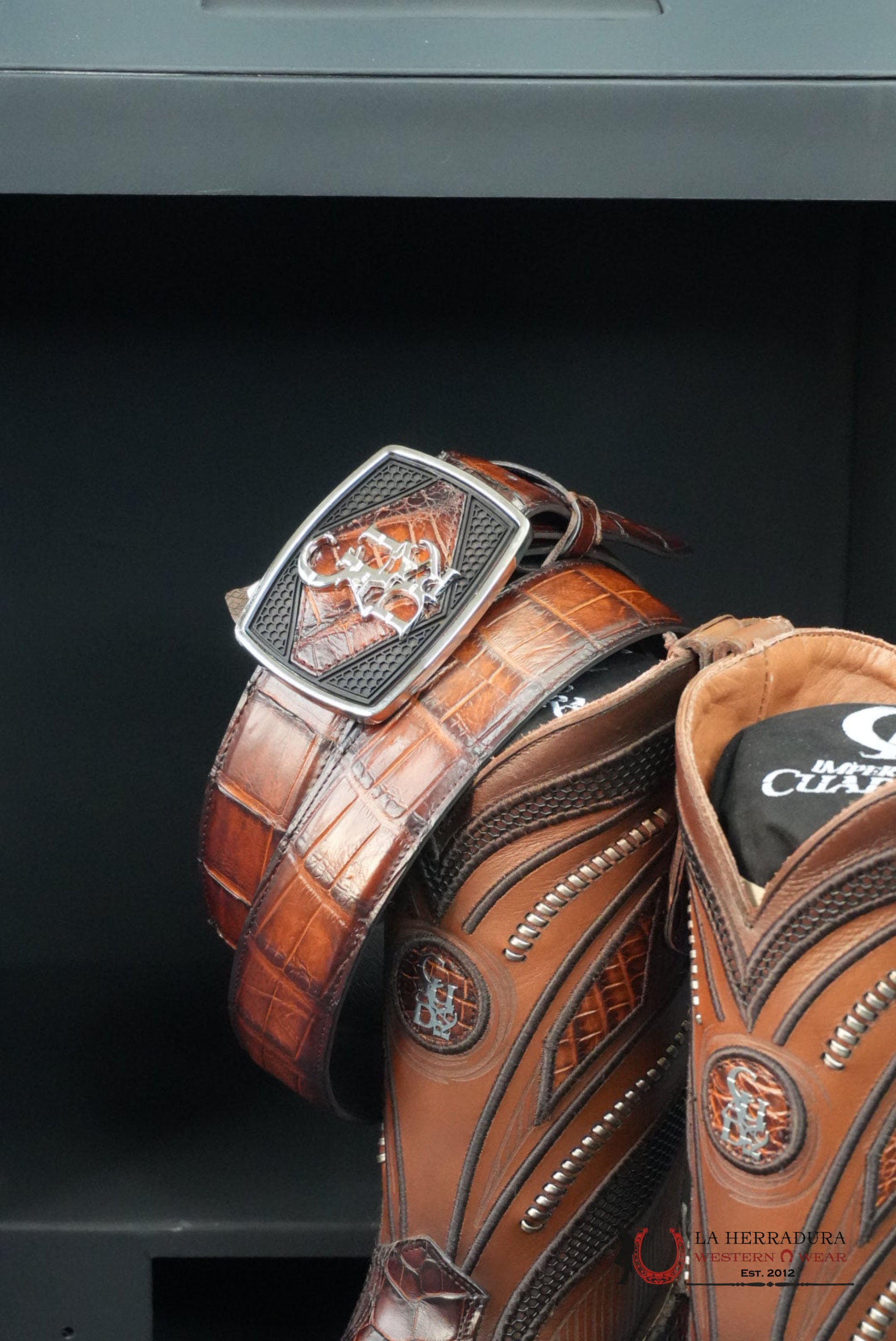 CUADRA IMPERIO BOOTS ALLIGATOR LIMITED EDTION BROOKLYN SAND SQUARE TOE BOTAS HOMBRES