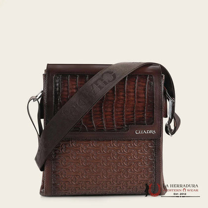 CUADRA BOLSO DE HOMBRE FUSCUS COLA ALMENDRA DU644