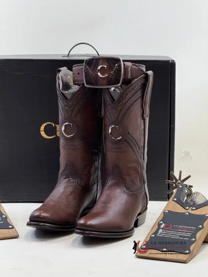 Cuadra Oval Bota De Venado Varyo Miel Botas Hombres