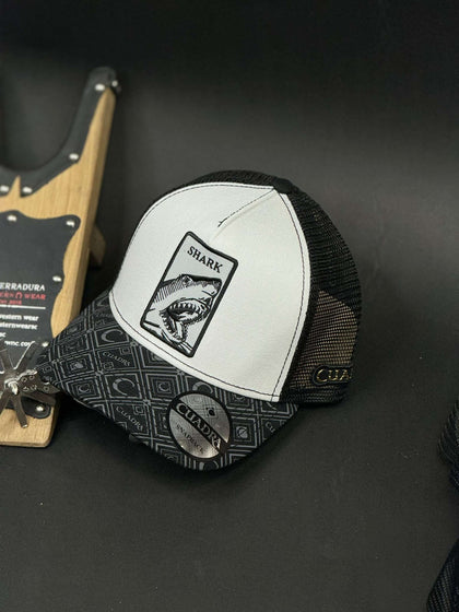 CUADRA SHARK WHITE BLACK CAP