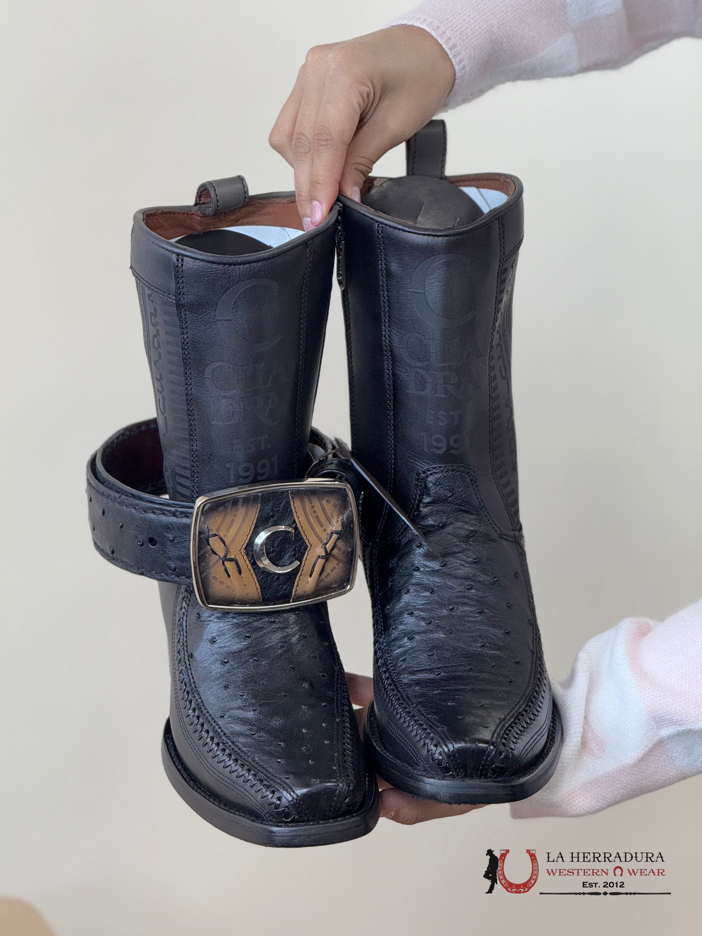 Cuadra Short Boot Ostrich Black Laser & Woven Narrow Square Toe- 1J2Ka1 Botas Hombres