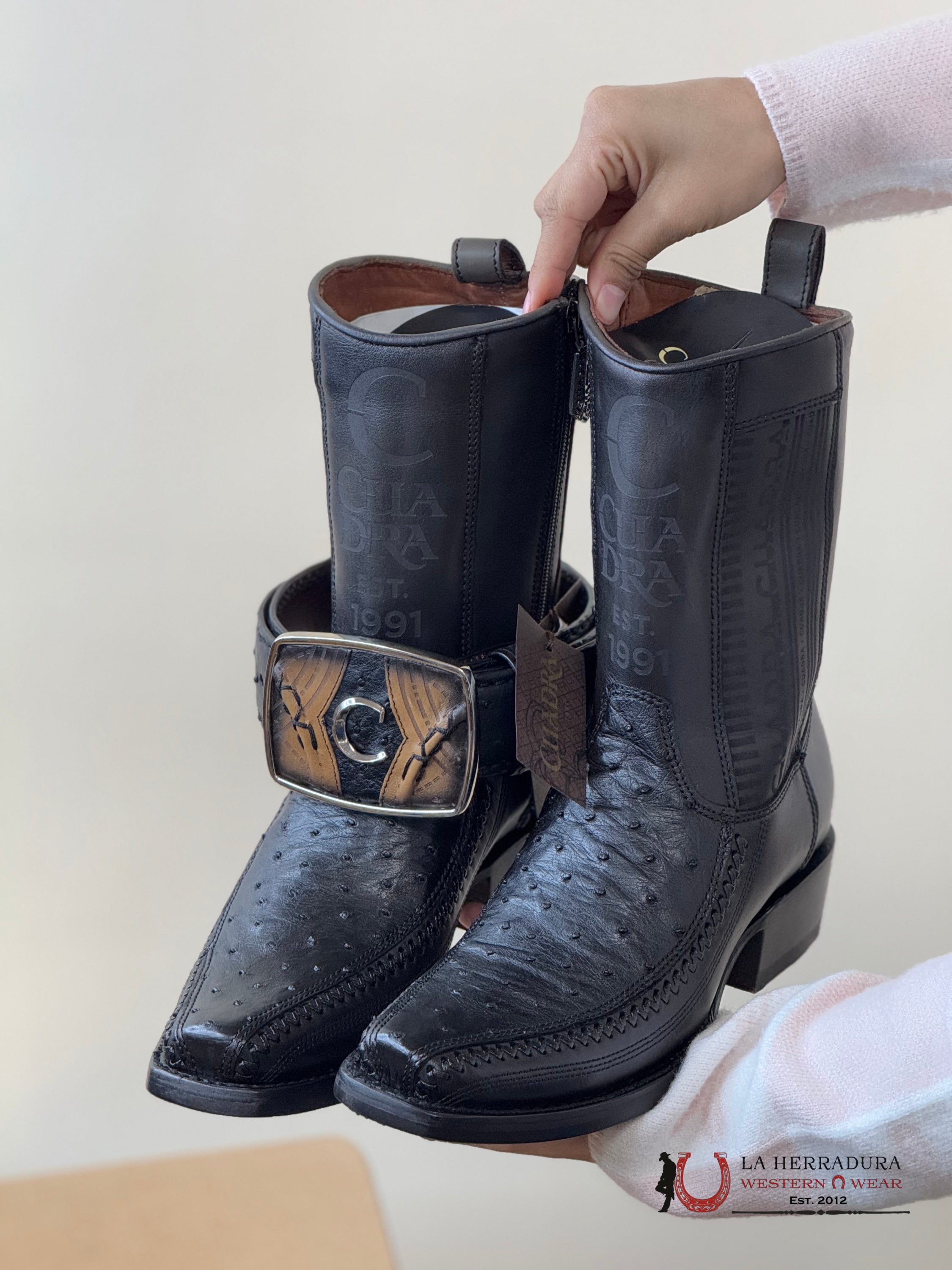 Cuadra Short Boot Ostrich Black Laser & Woven Narrow Square Toe- 1J2Ka1 Botas Hombres