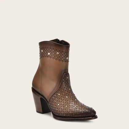 BOTA CORTA CUADRA PIEL CRUST ARENA CAFÉ CU773
