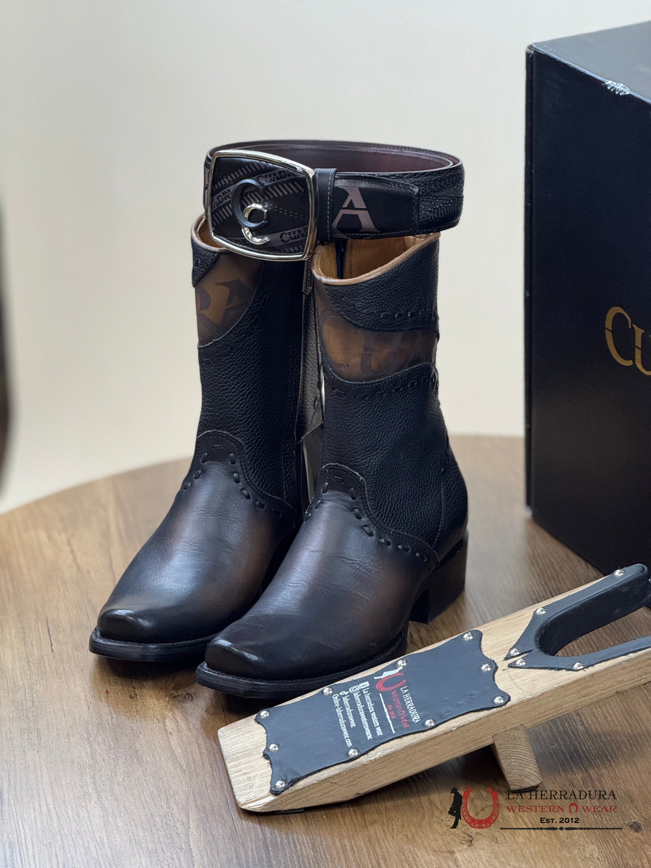 Cuadra Short Sillero Viene Negro Black Laser & Woven Narrow Square Toe Botas Hombres