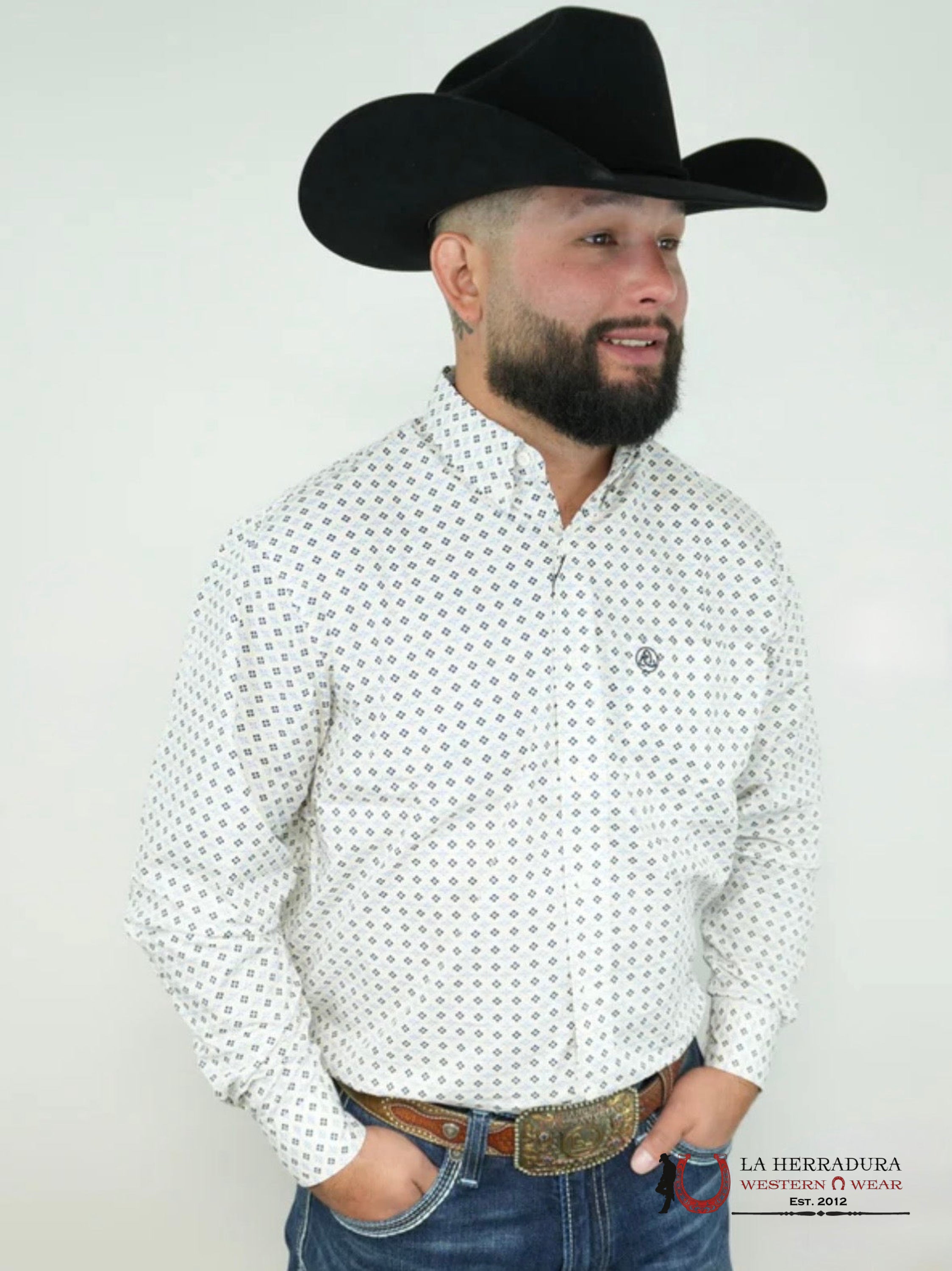 CUERO LINE MEN’S WHITE/NAVY LONG SLEEVE STRIPED PRINT ROPA HOMBRES