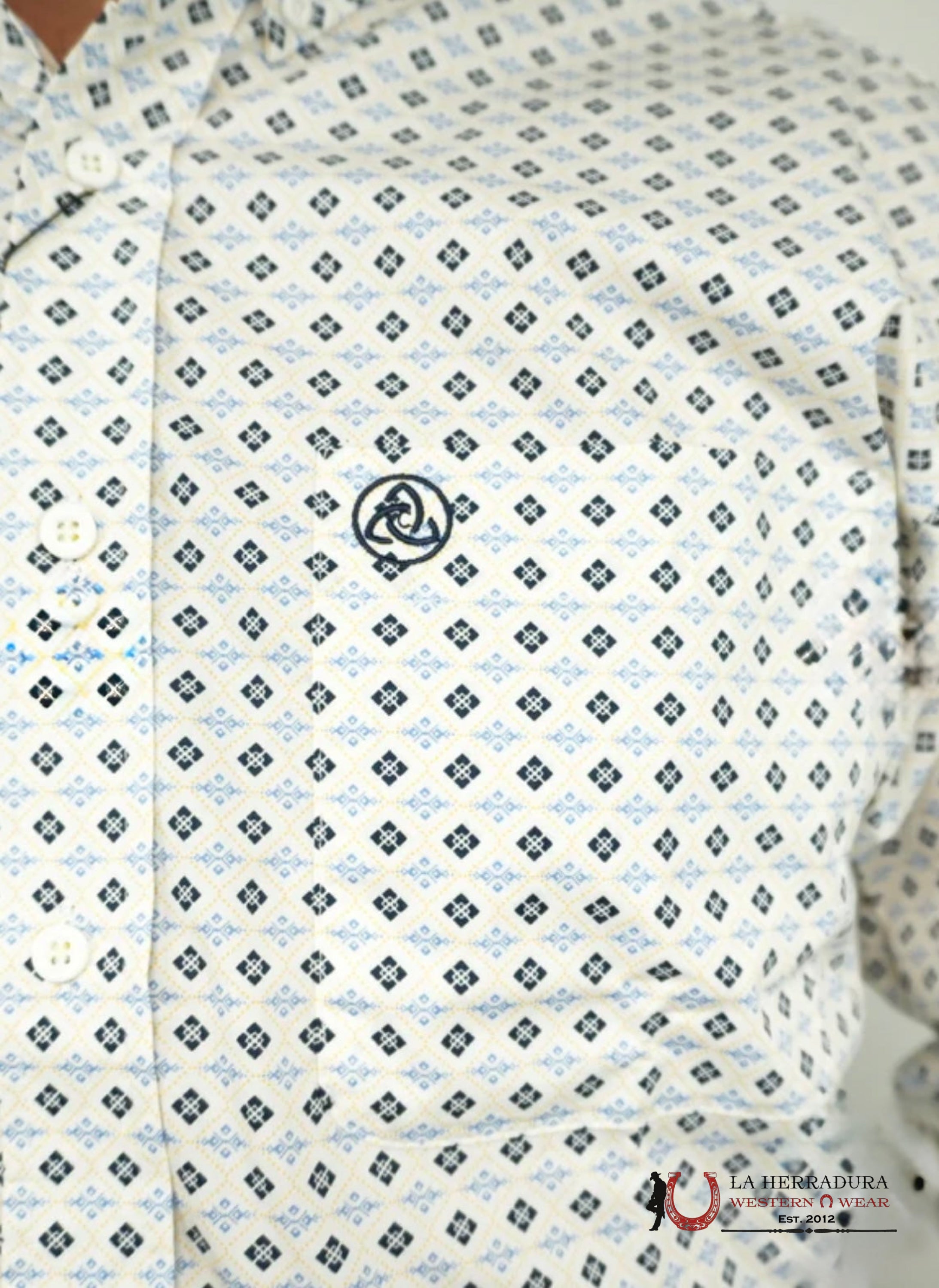 CUERO LINE MEN’S WHITE/NAVY LONG SLEEVE STRIPED PRINT ROPA HOMBRES