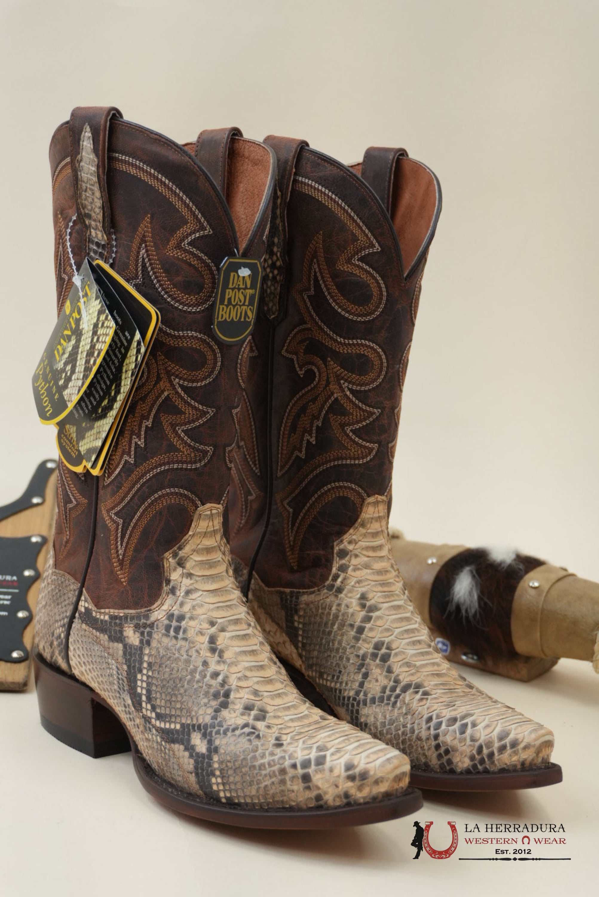DAN POST SAND/BROWN PYTHON STRURGIS BOOT MENS BOTAS MUJERES