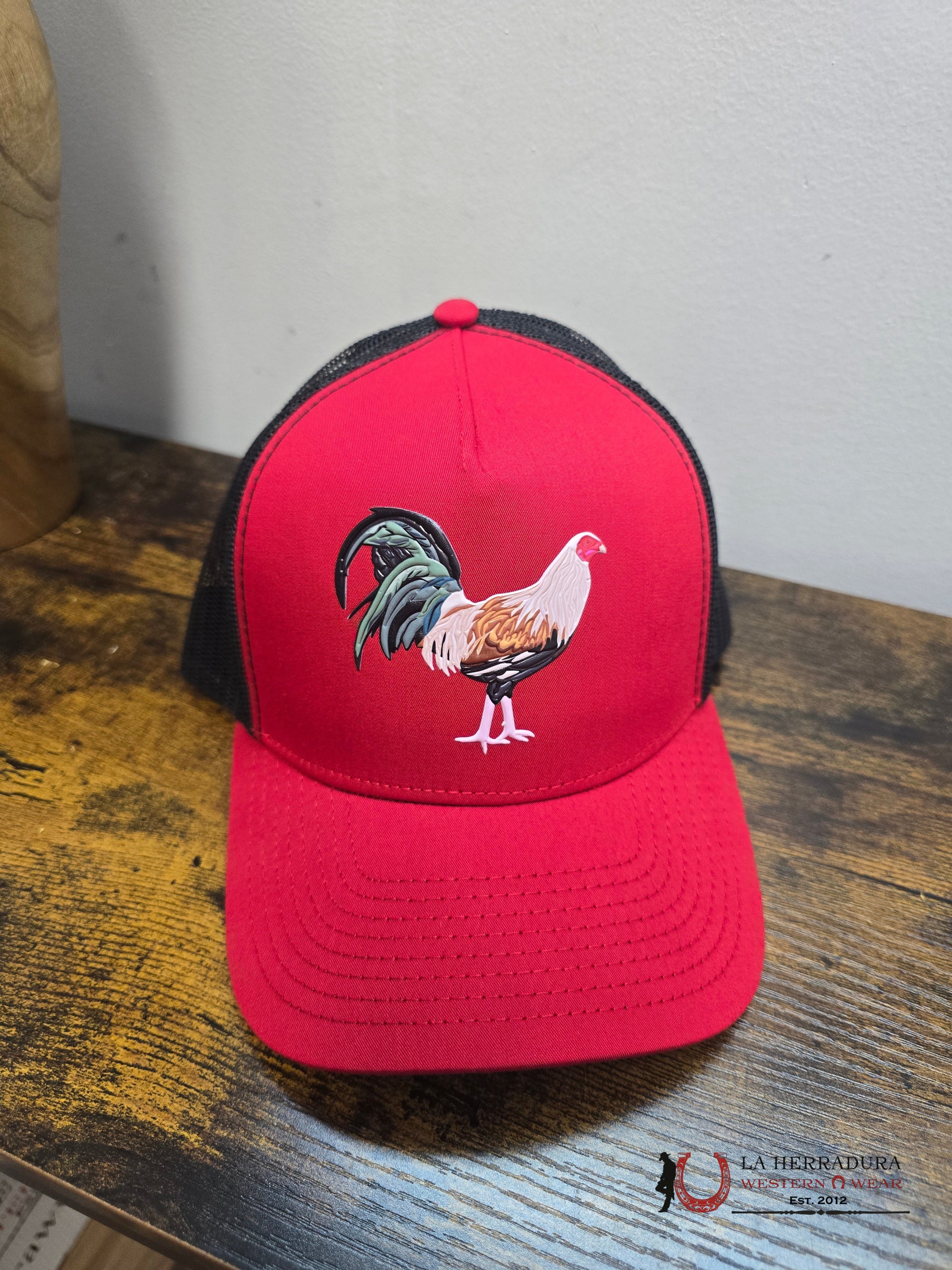 EL VIEJON white 014 Gallo con rojo CAP CAPS MENS GORRAS HOMBRES