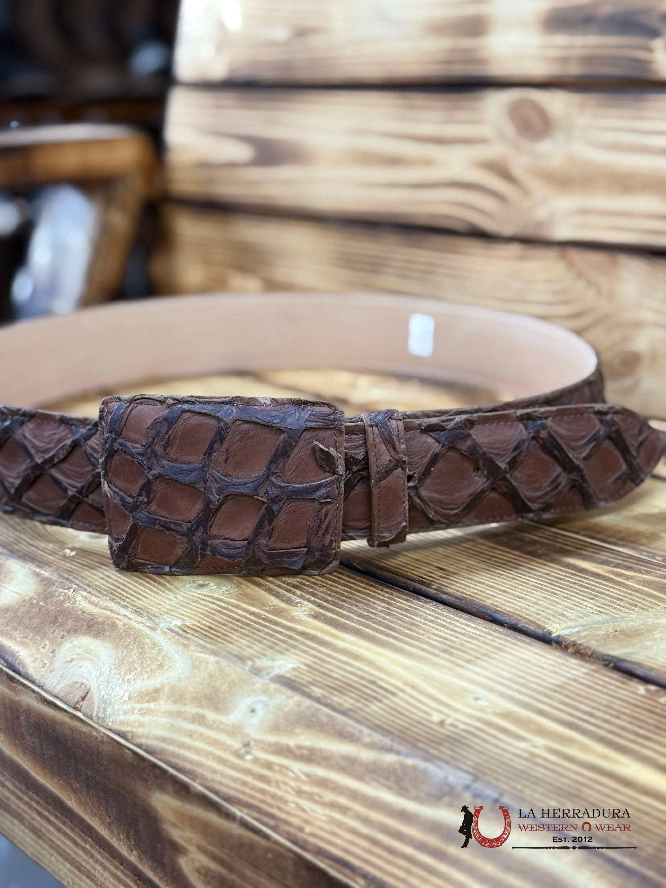 EXOTIC FISH BROWN RUSTIC BELT SQUARE BUCKLE CINTURONES HOMBRES