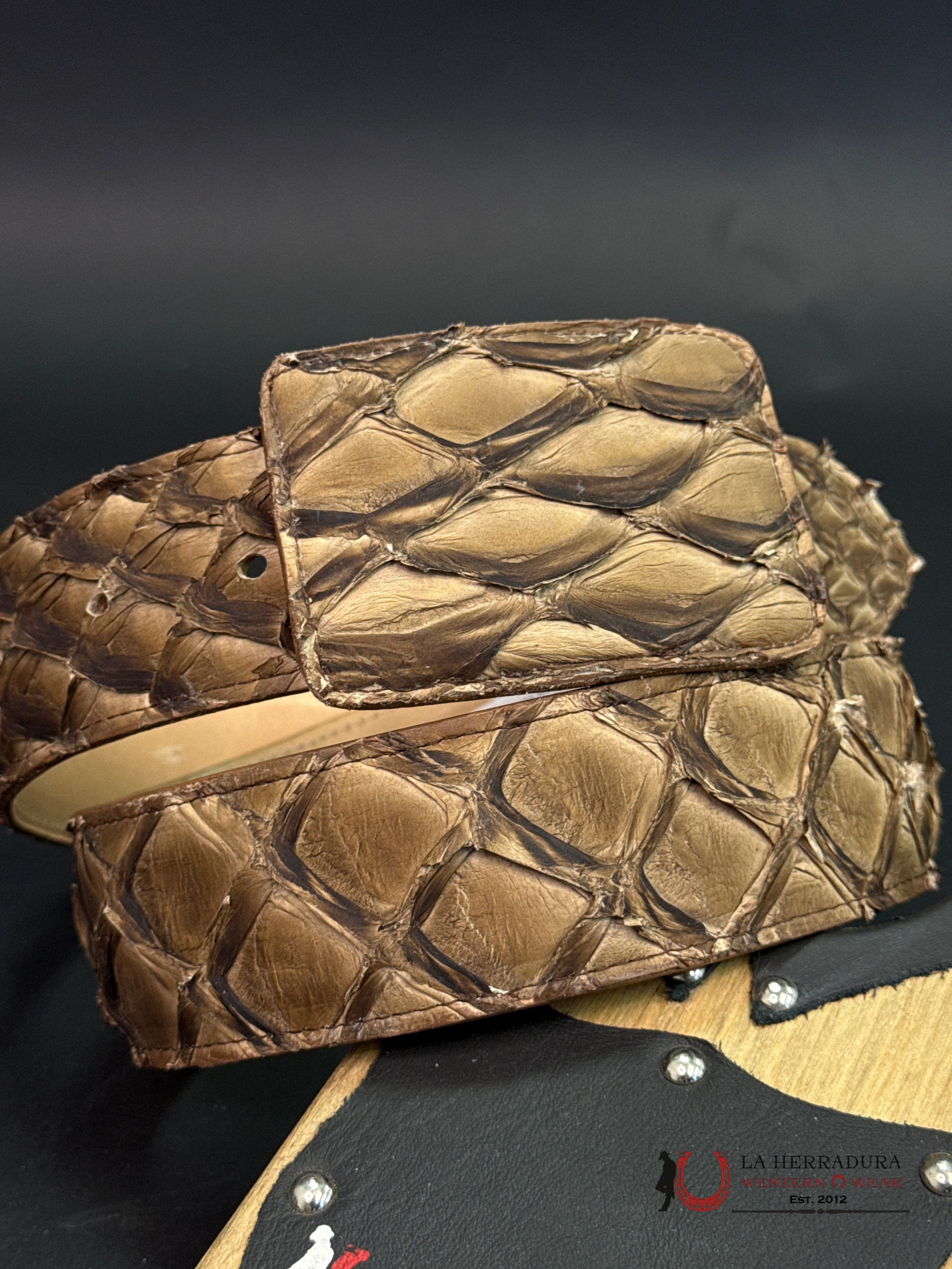 EXOTIC FISH ICE COFFEE SQUARE BUCKLE CINTURONES HOMBRES