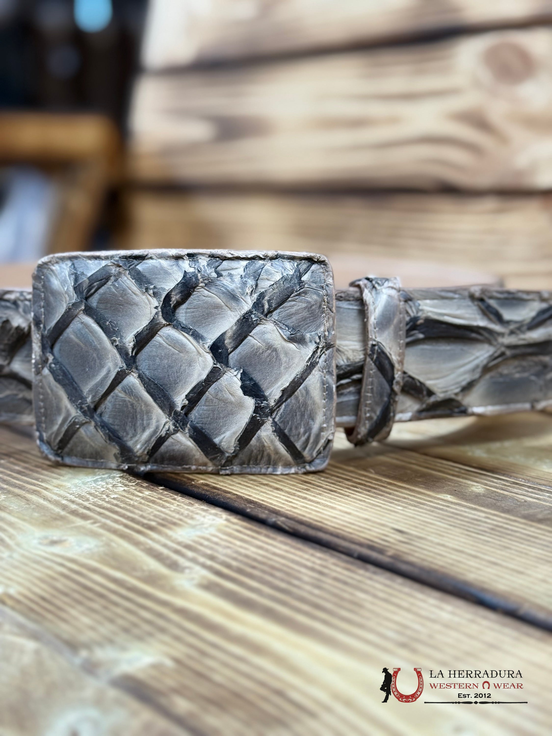 EXOTIC FISH SAVANNA TAN BELT SQUARE BUCKLE CINTURONES HOMBRES