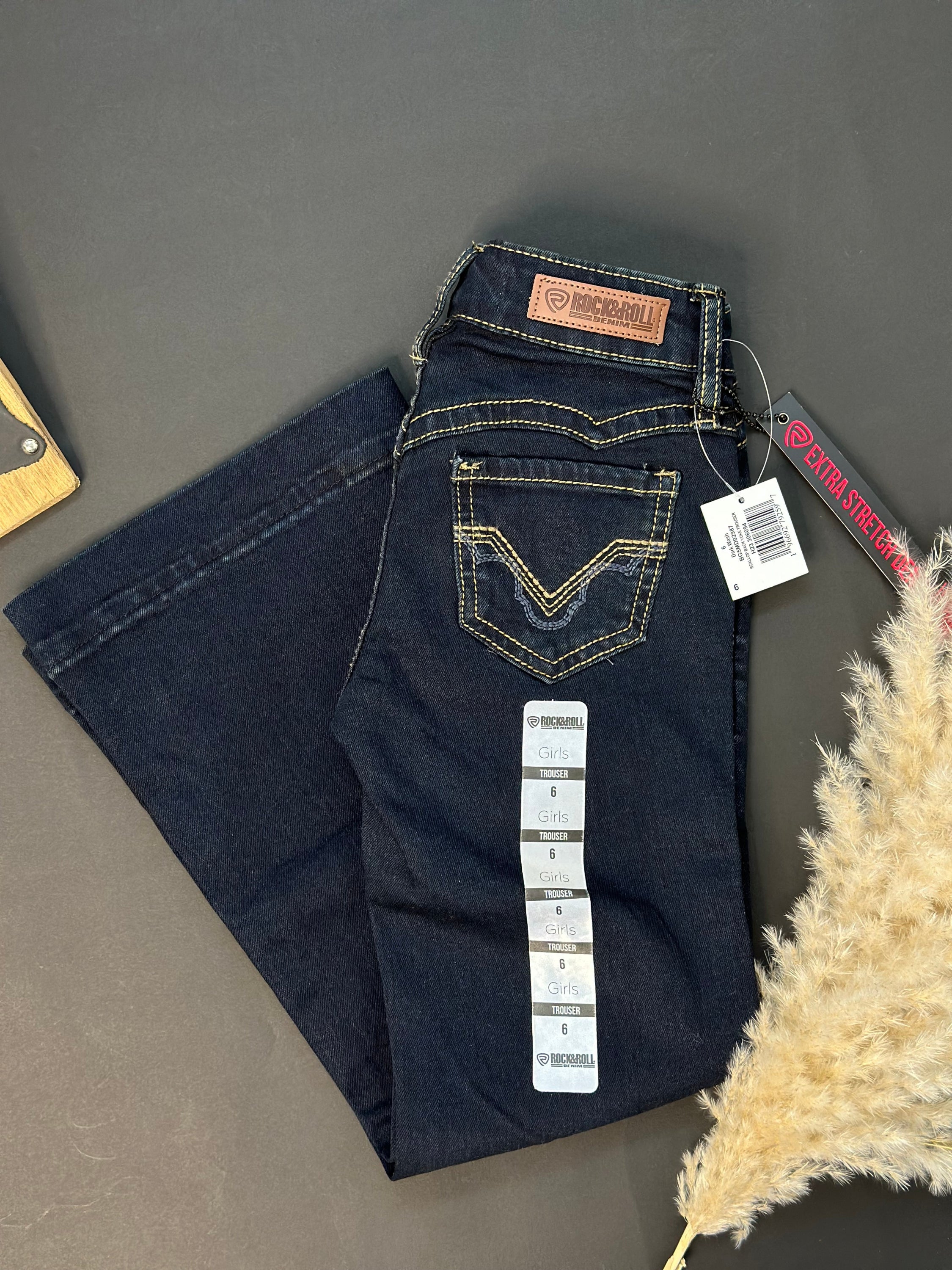 Girls Rock&Roll Dark Wash Scallop Back Yoke Trouser Jean Niños