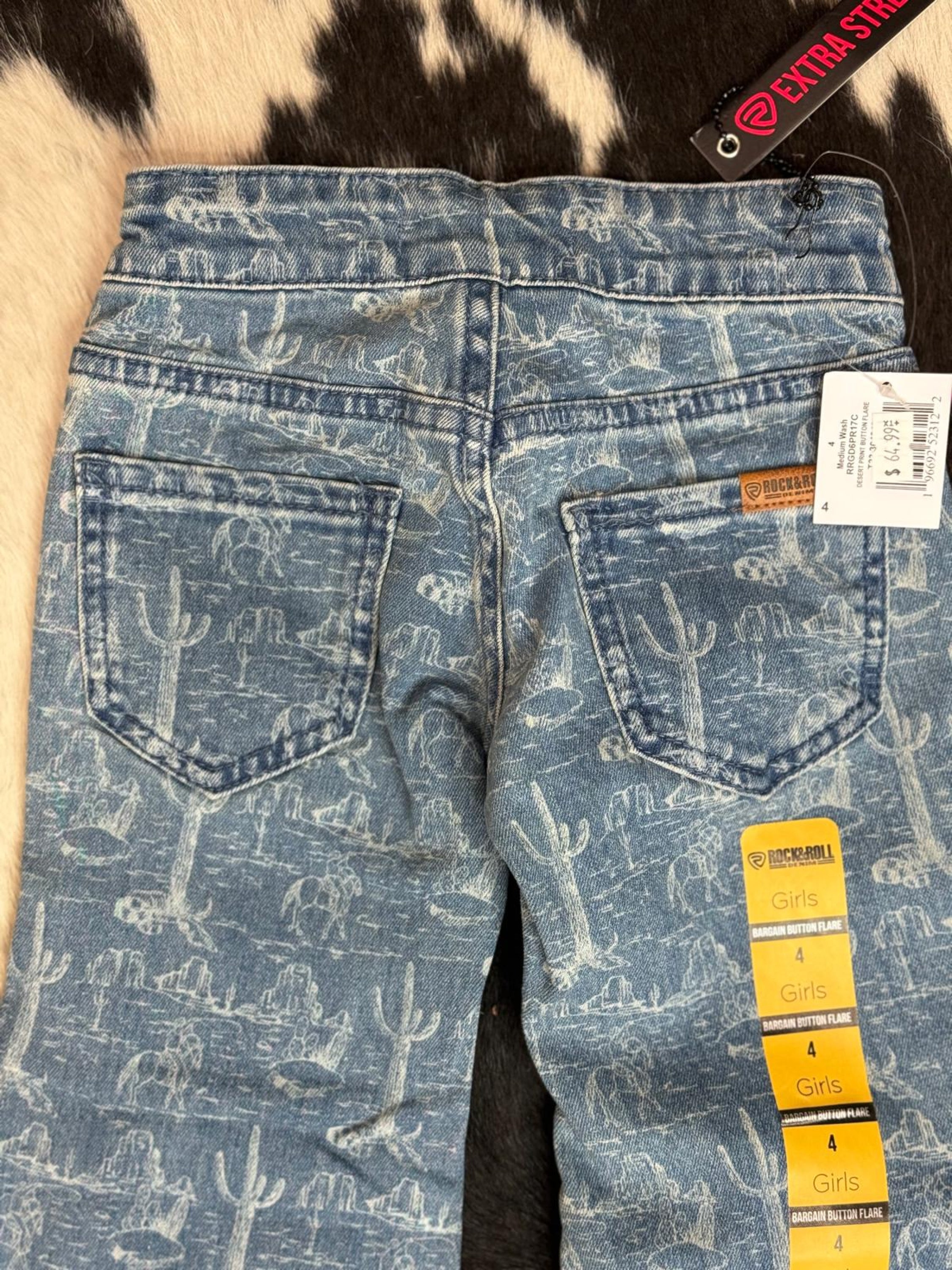Girls Rock & Roll Medium Wash Desert Print Button Flare Niños