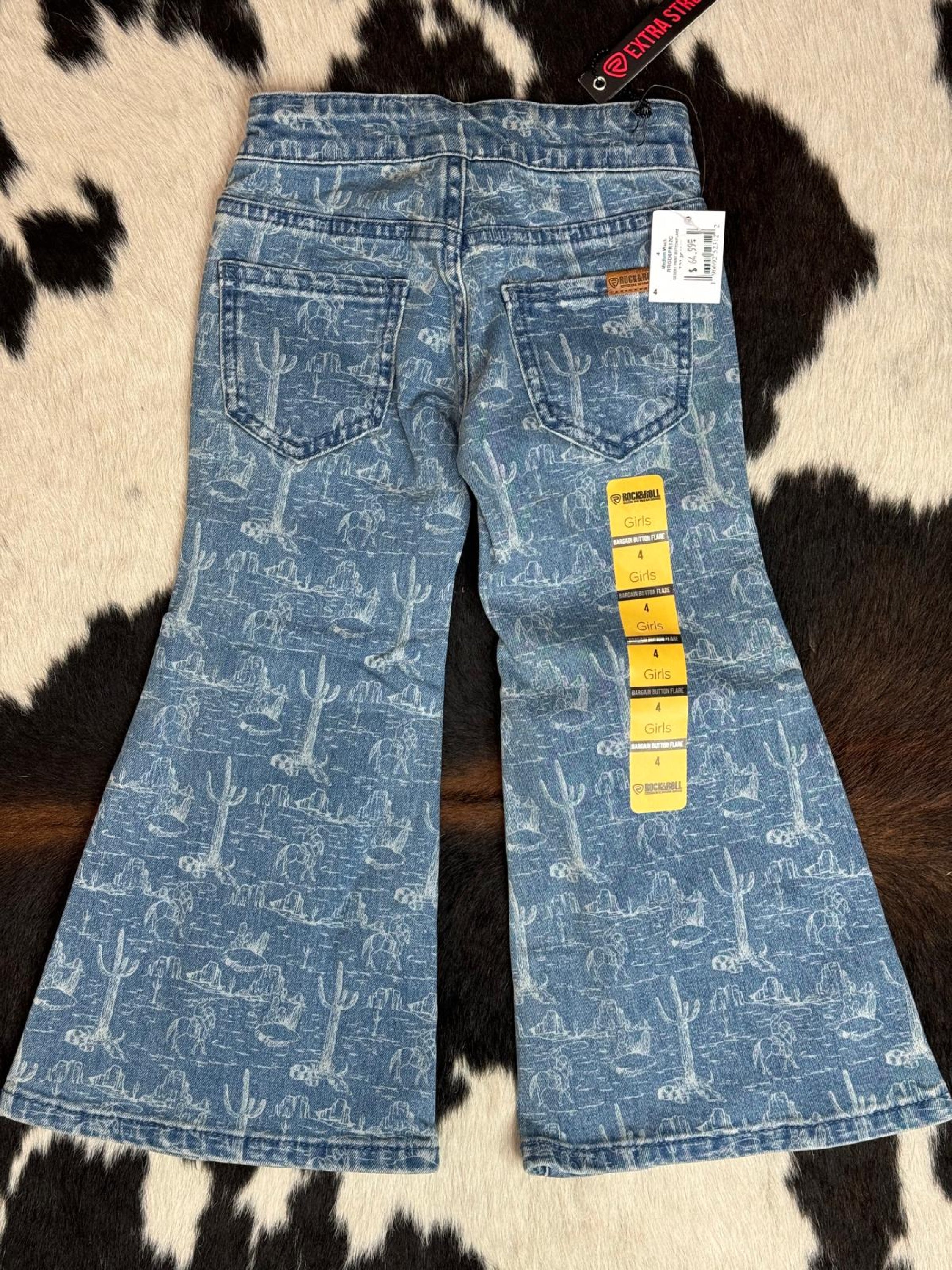 Girls Rock & Roll Medium Wash Desert Print Button Flare Niños