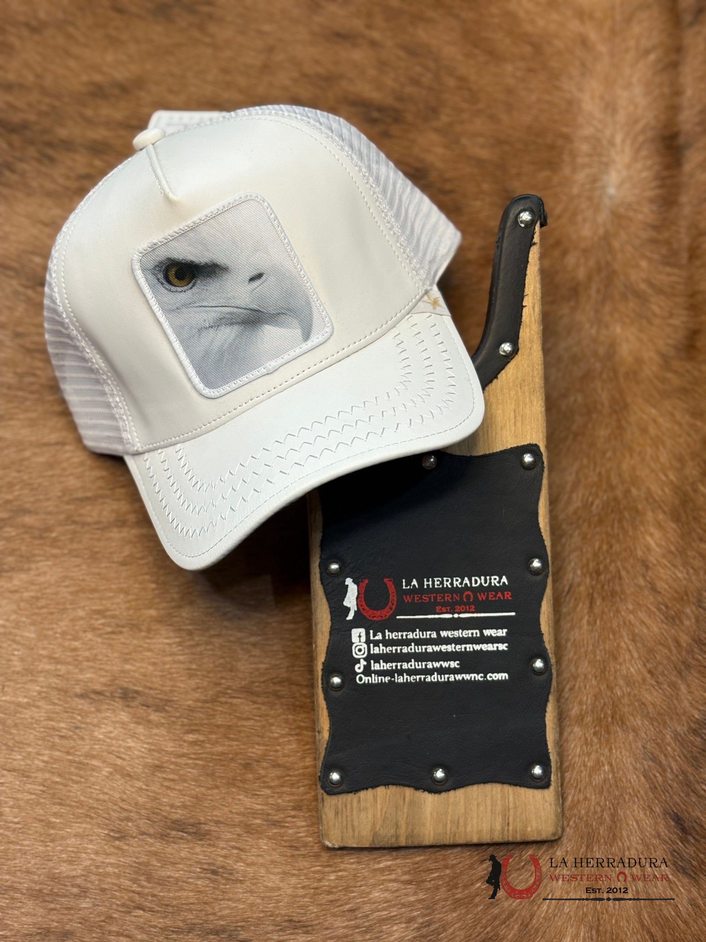 GOLD STAR TRUCKER HAT WHITE CAPS MENS GORRAS HOMBRES