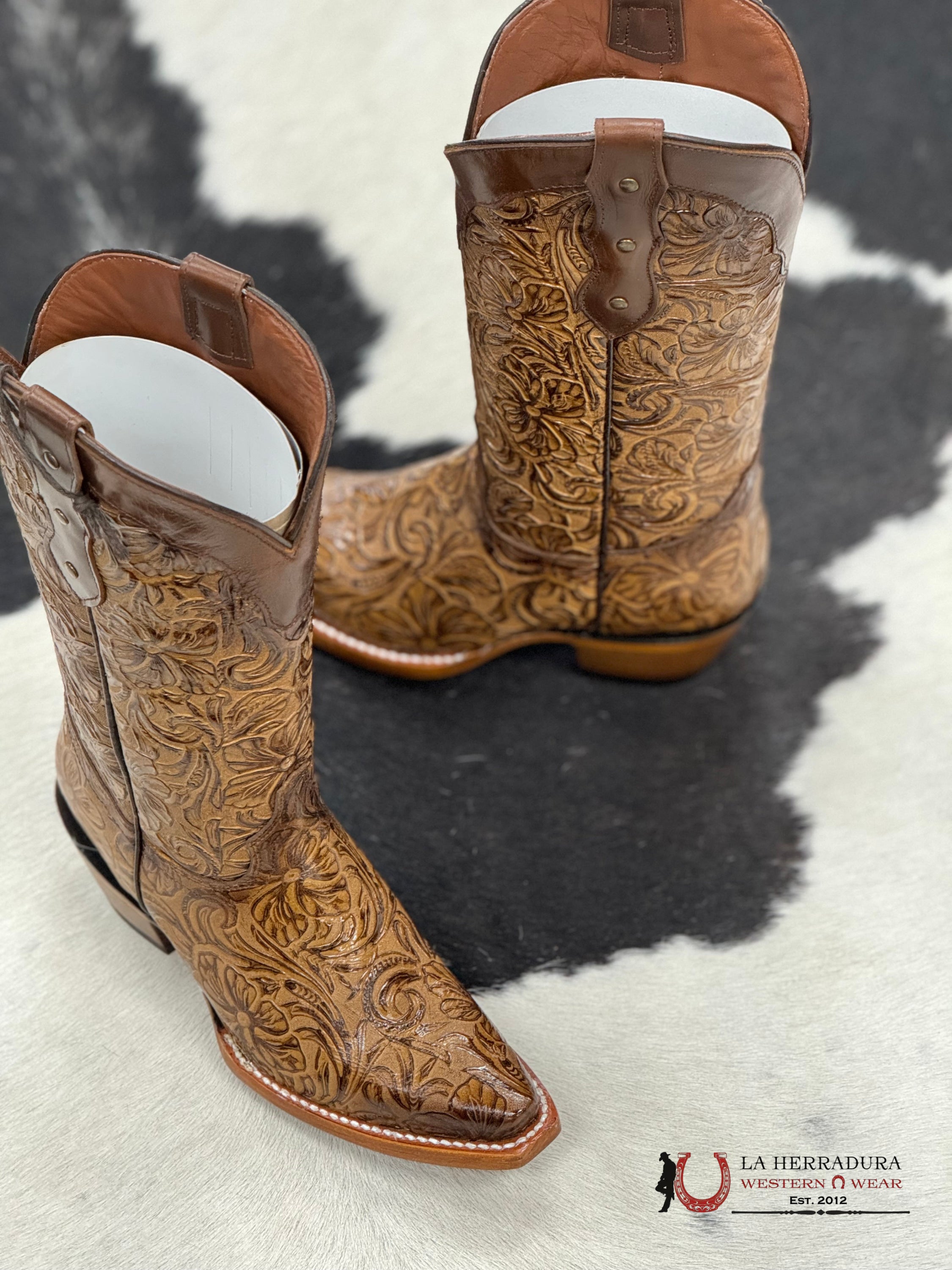 Hand Tooled Flor De Luz Miel Point Toe Botas Mujeres