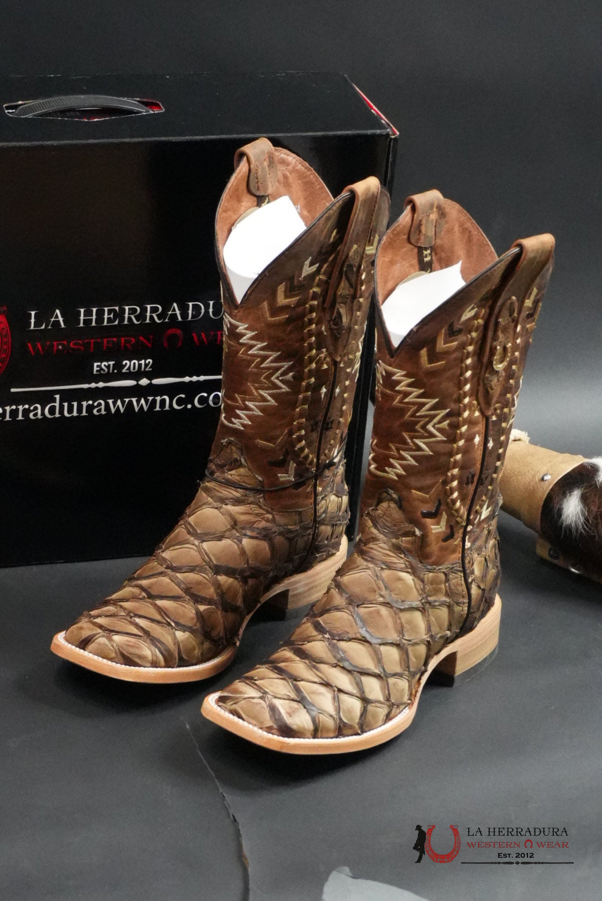 HERRADURA EXOTIC BIGBASS SHIFTING SAND BOOT BOTAS HOMBRES