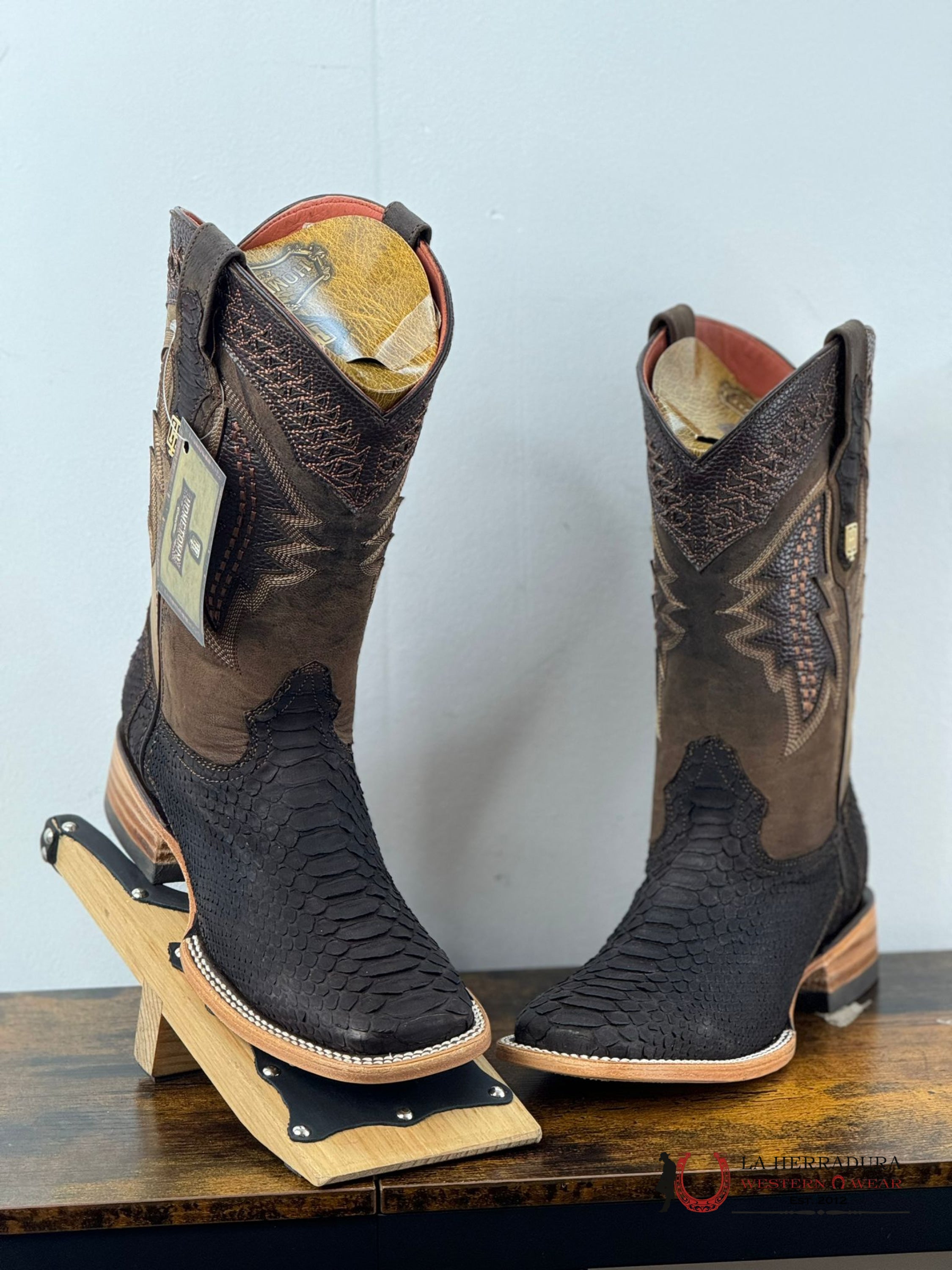 Hometown Men Python Brown Matte Square Toe Botas Hombres