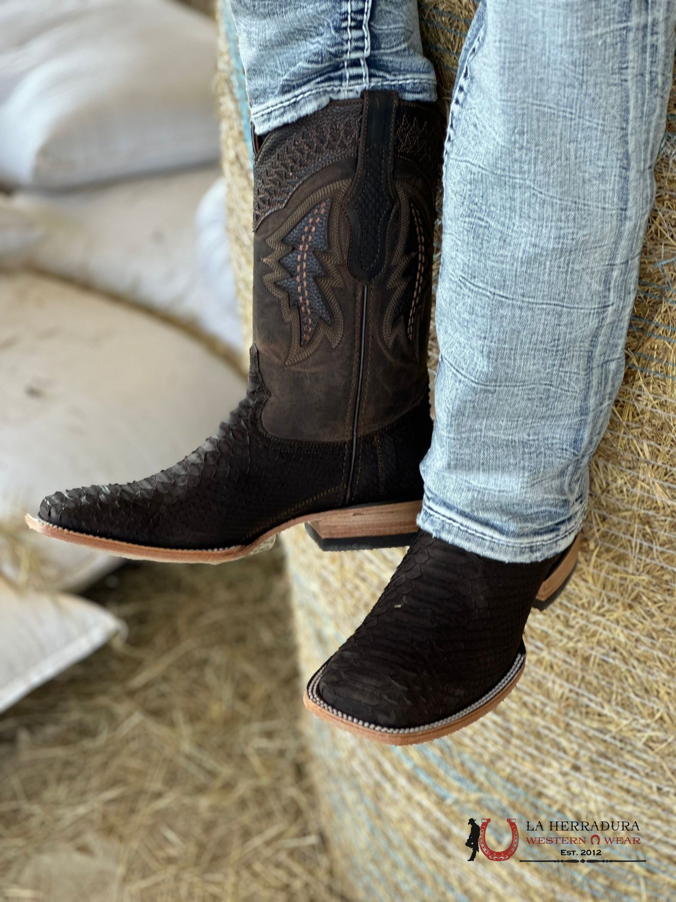 Hometown Men Python Brown Matte Square Toe Botas Hombres