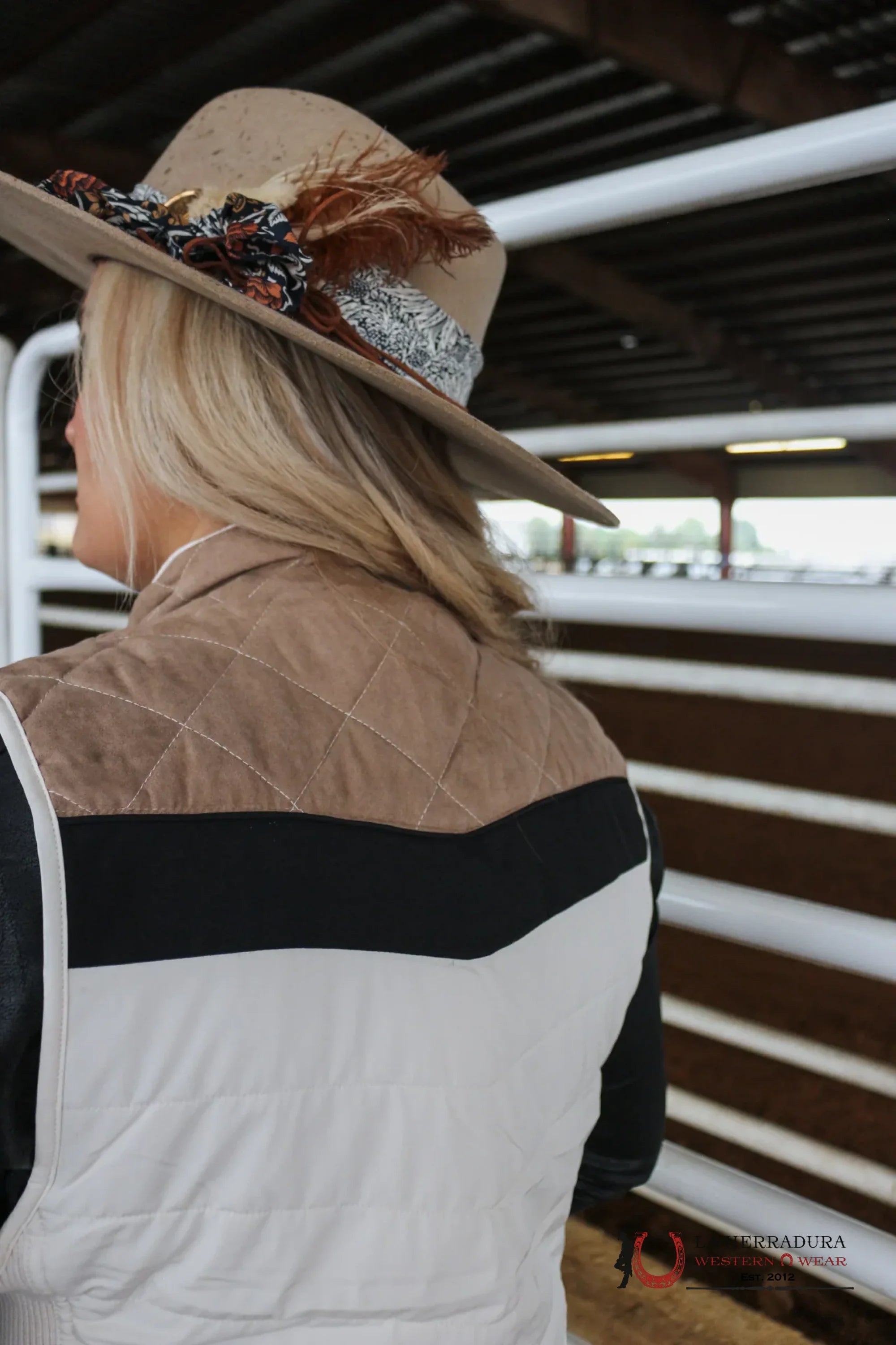 Hooey Women Tan Cream Puffer Vest Ropa Mujeres