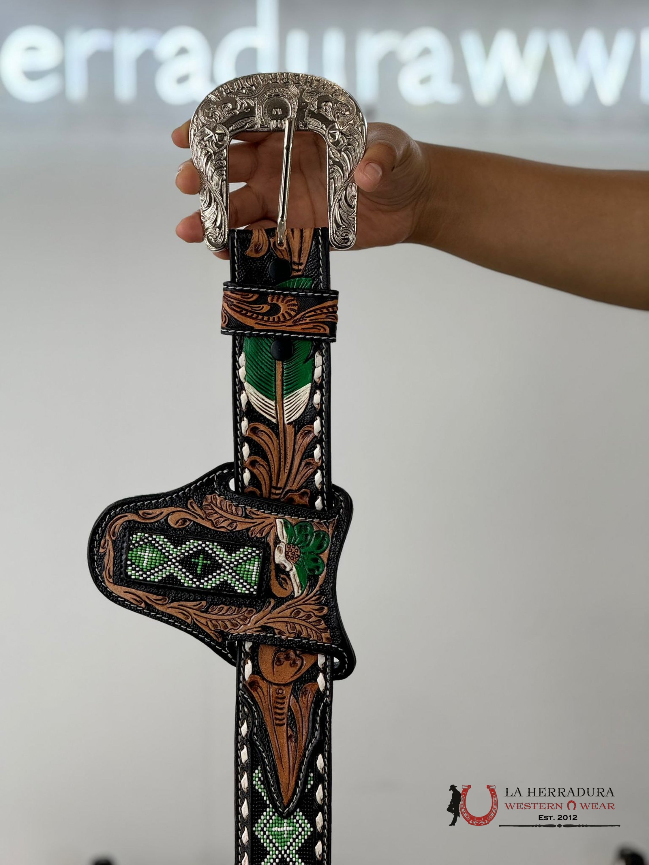 La Herradura Aztec Green Handtooled 2 Inch Belt 34 Belt/Knife Sheath Cinturones Hombres