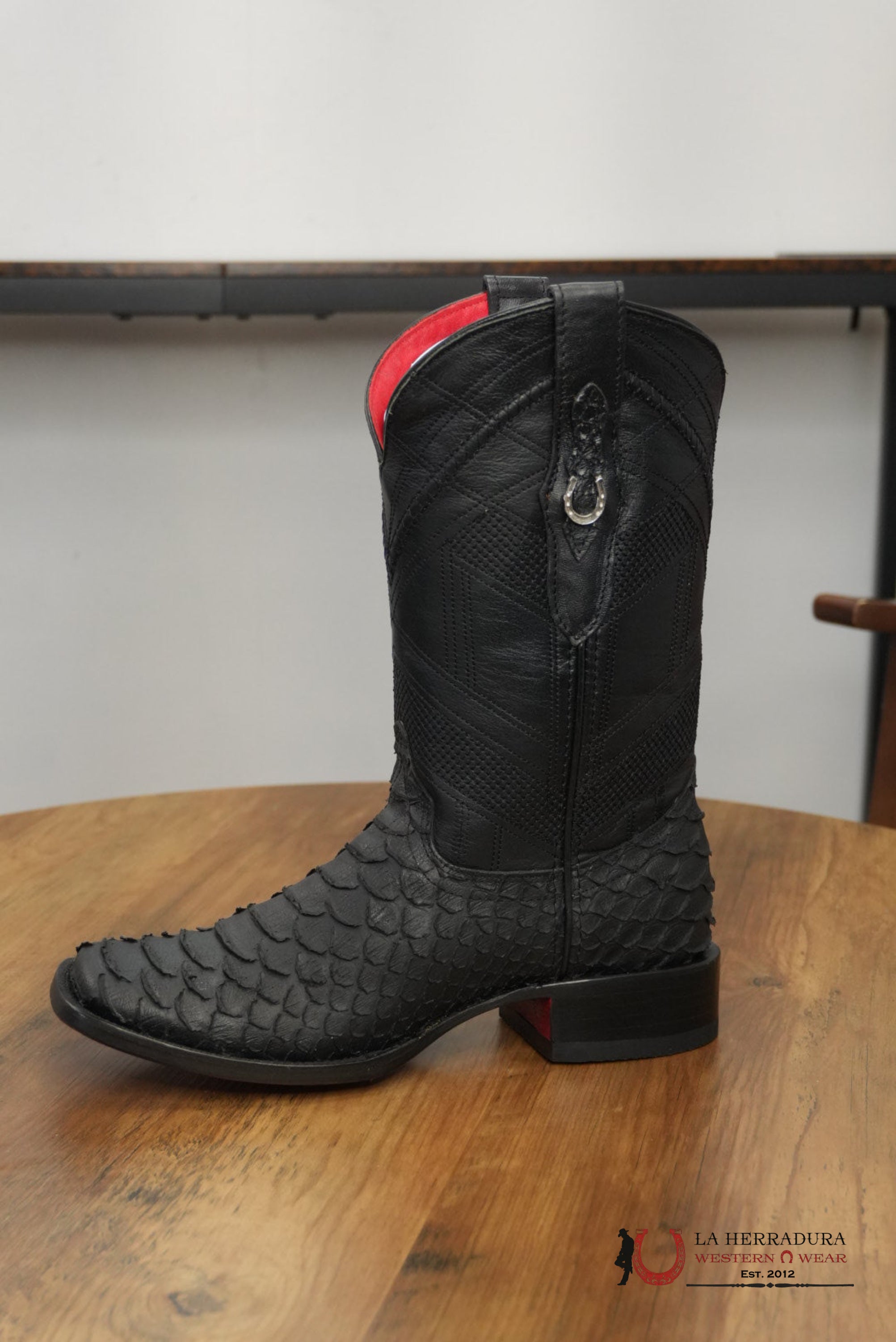 CLON PYTHON NEGRO MATTE RU NGO REDBOTTOM BOTAS HOMBRES