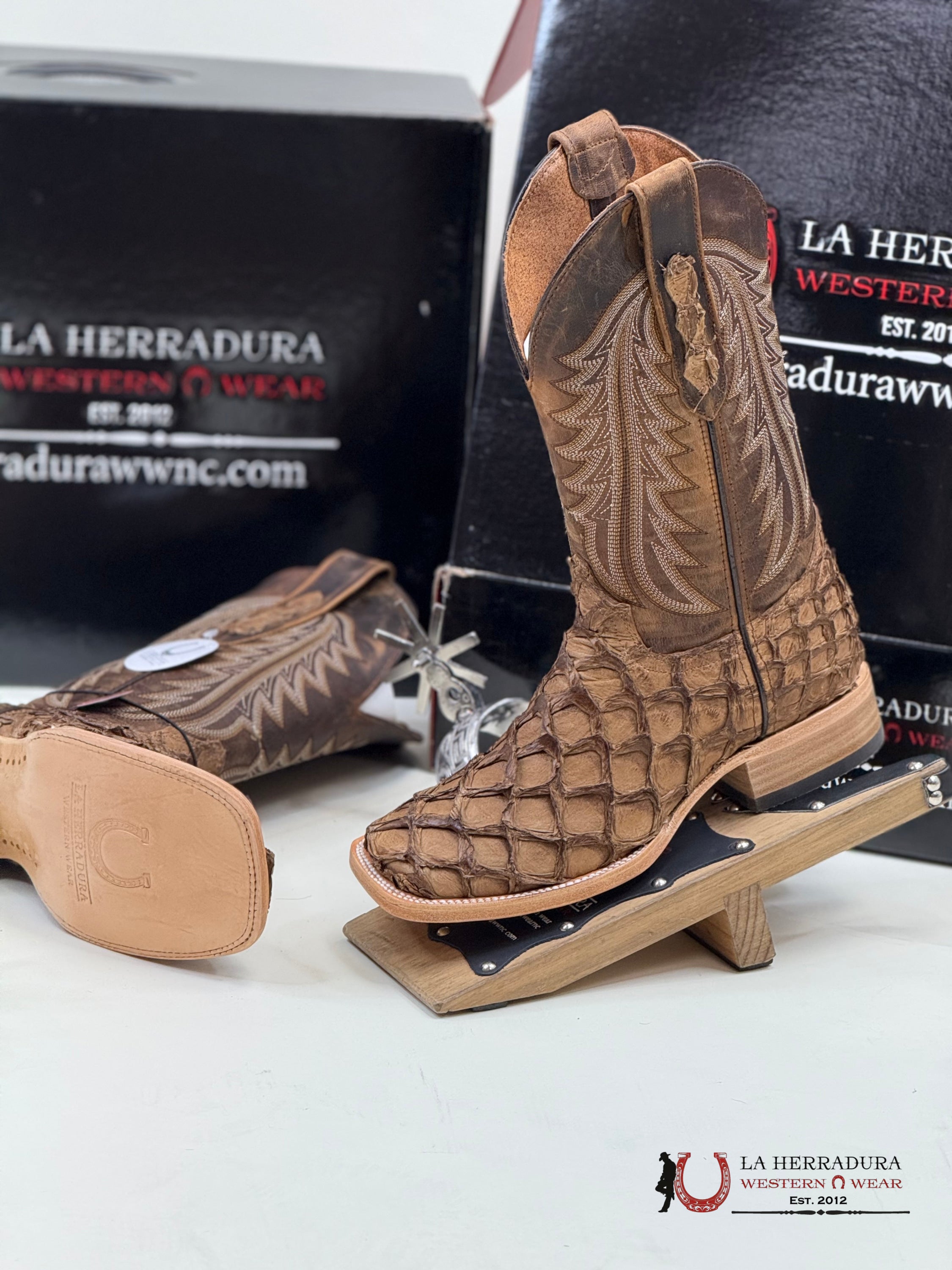 Herradura Exotic Bigbass Caramel Palash Cedros Fish Boots Botas Hombres