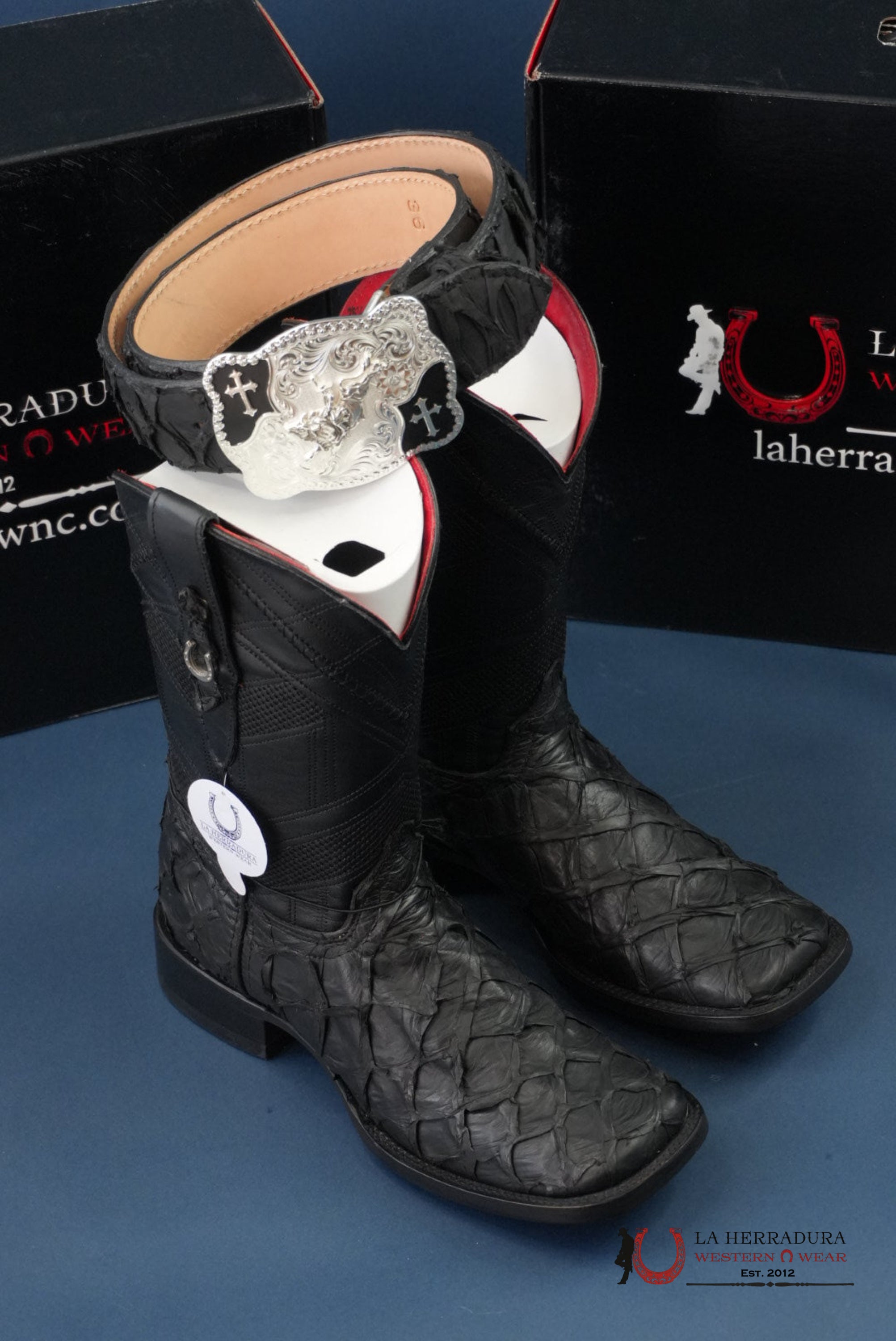 HERRADURA EXOTIC BIGBASS BLACK RUNGO BOOT SQUARE TOE BOTAS HOMBRES