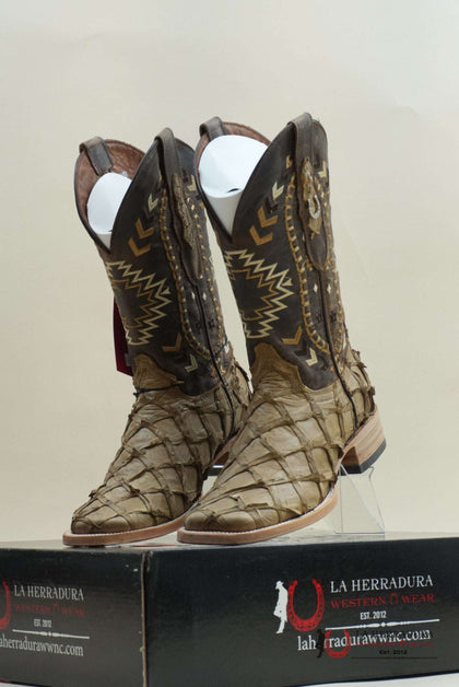 LA HERRADURA EXOTIC FISH BOOT CAMEL OF HONEY CHEROKEE STITCH SQ. TOE