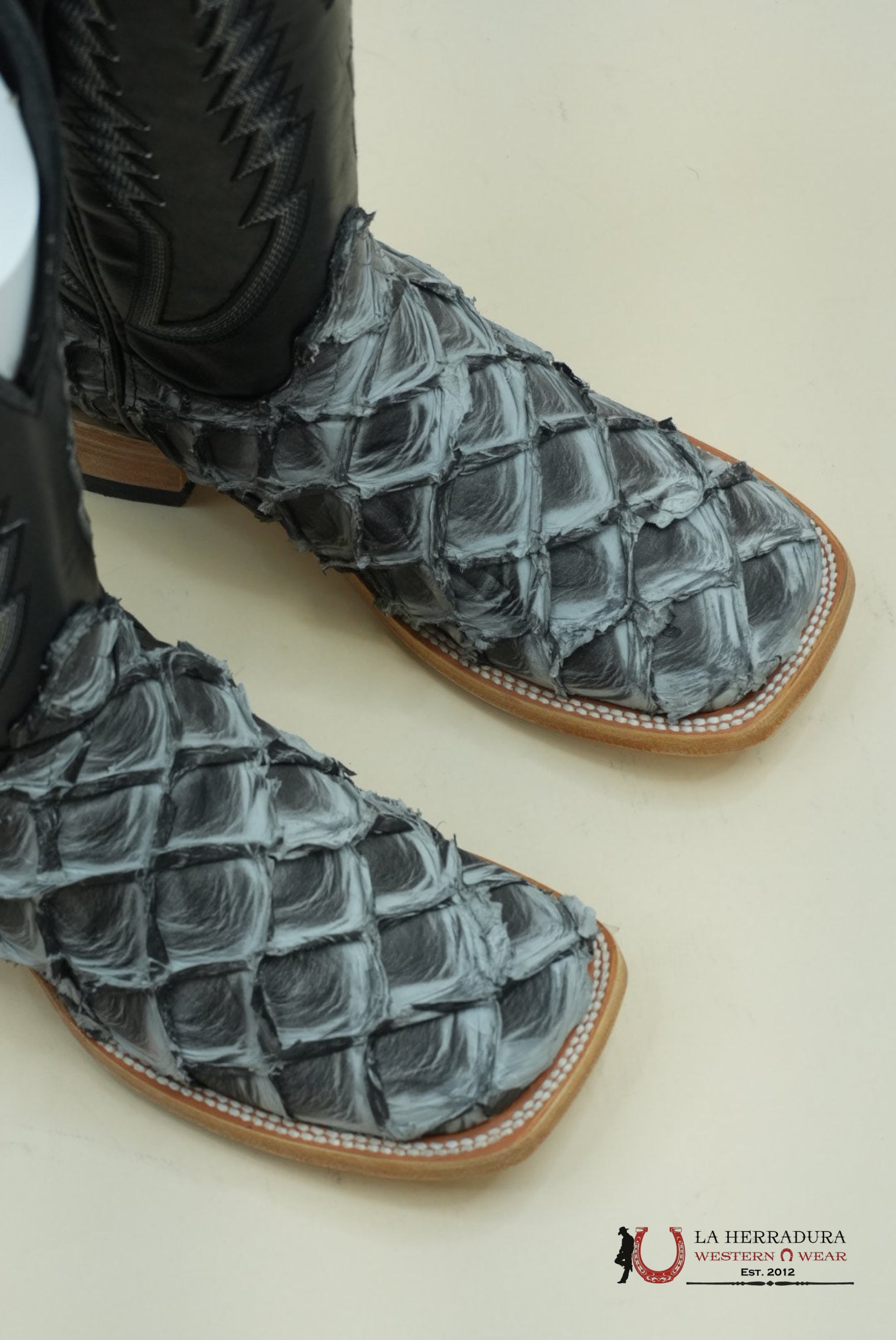 LA HERRADURA PESCADO GREY ECLIPSE FLAMAS NEGRO BOOT BOTAS HOMBRES