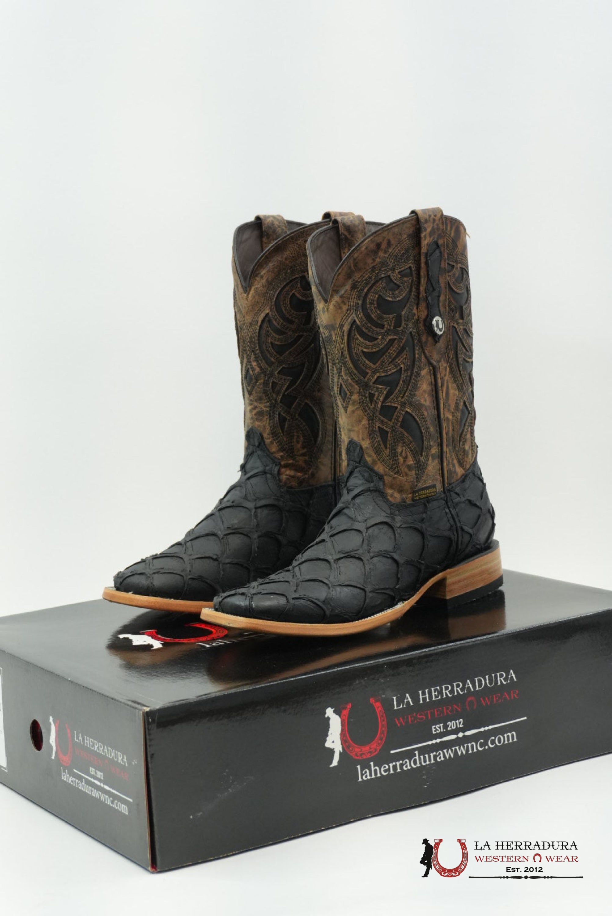 LA HERRADURA MENS PEZ CLON NEGRO MATTE SQUARE TOE BOTAS HOMBRES