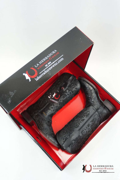 LA HERRADURA MUJER ALMA CINCELADO NEGRO SUELA ROJA PUNTA CUADRADA