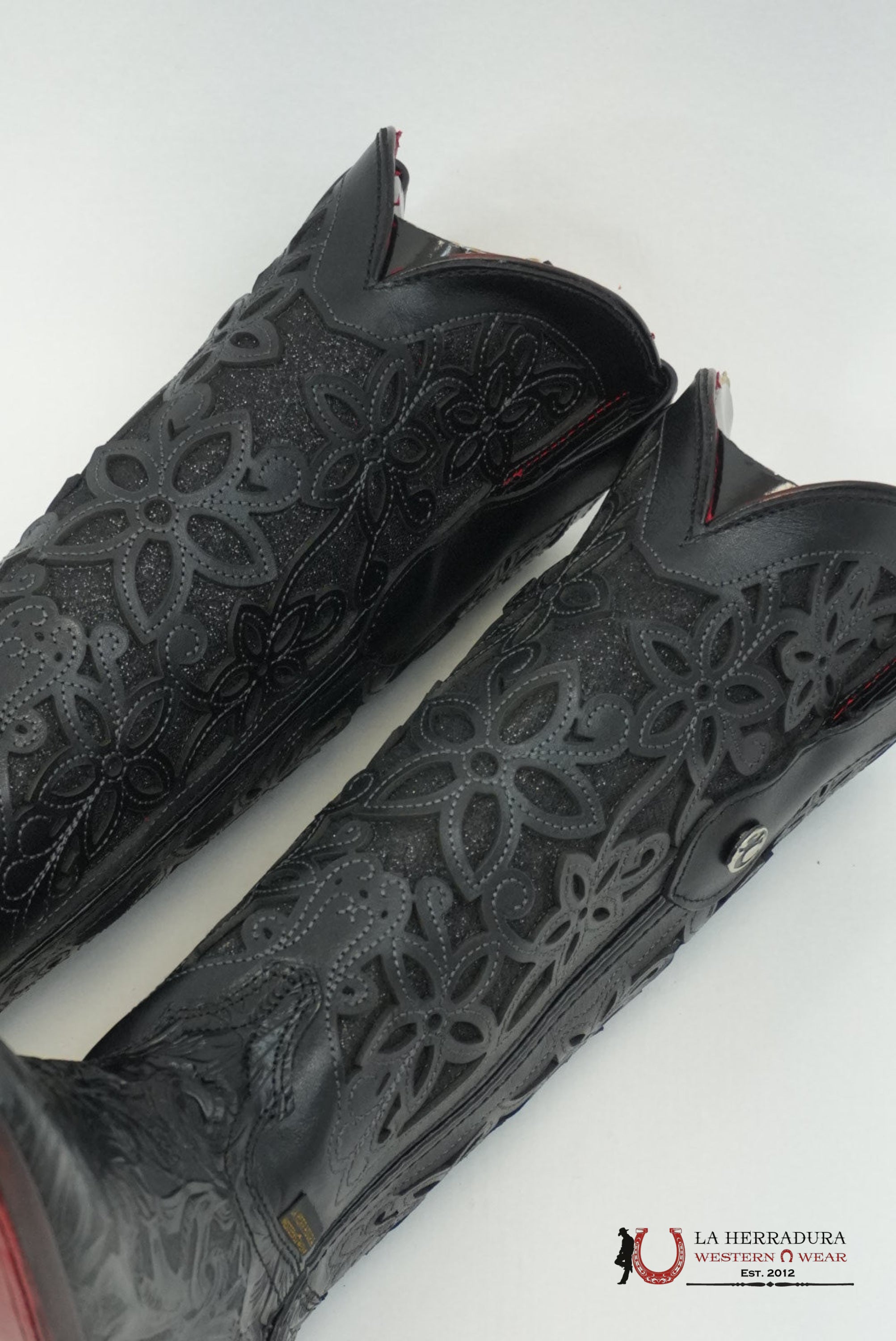 LA HERRADURA WOMEN ALMA CINCELADO NEGRO RED BOTTOM BOTAS MUJERES