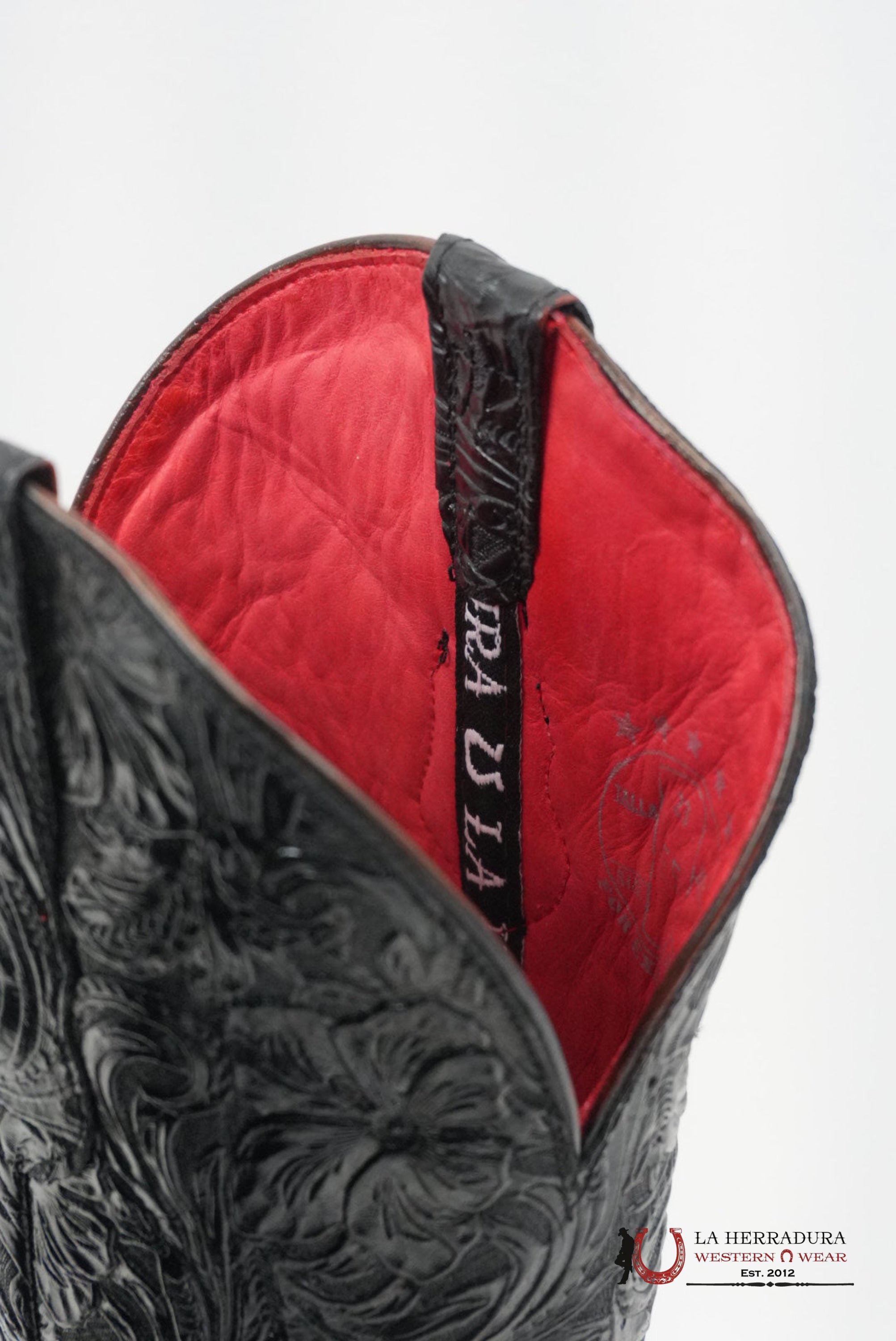 LA HERRADURA WOMEN TALL BOOT NANCY HD CINCELADI NEGRO SNIP TOE RED BOTTOM BOTAS MUJERES