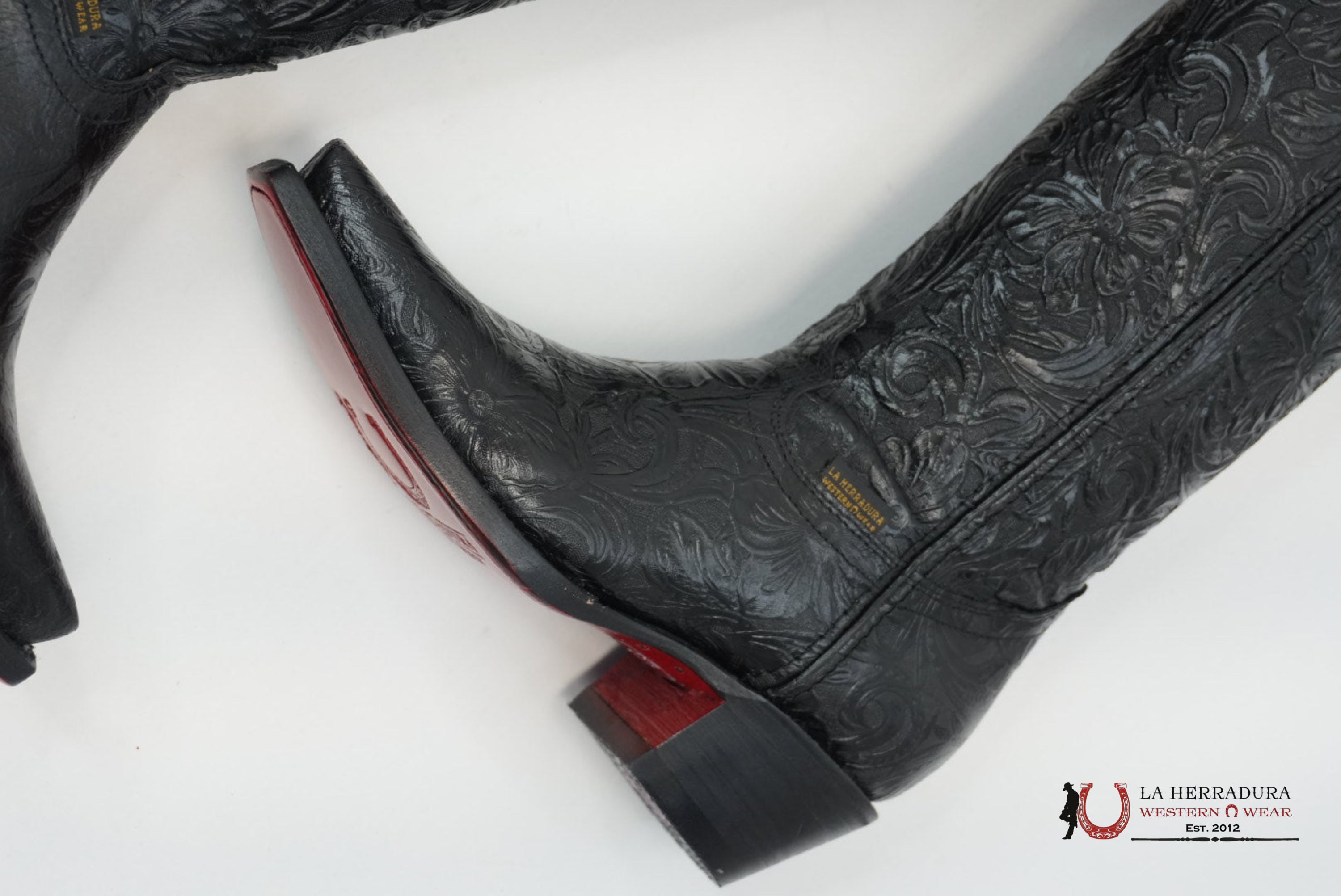 LA HERRADURA WOMEN TALL BOOT NANCY HD CINCELADI NEGRO SNIP TOE RED BOTTOM BOTAS MUJERES