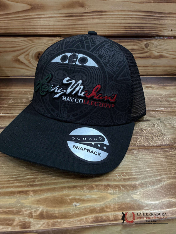LA GORRA DE LARRY MAHAN