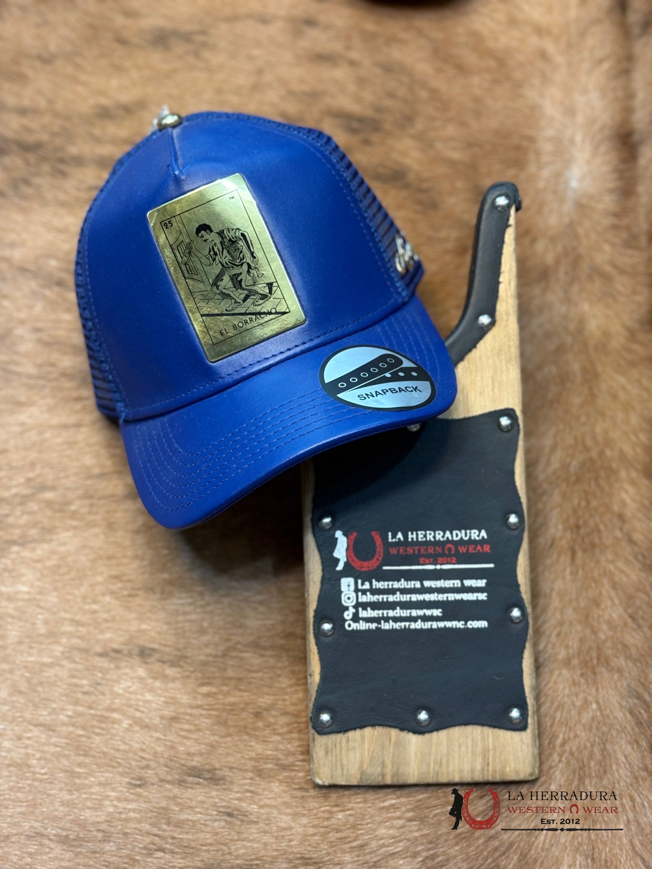 LARRY MAHAN’S CAP EL BORRACHO