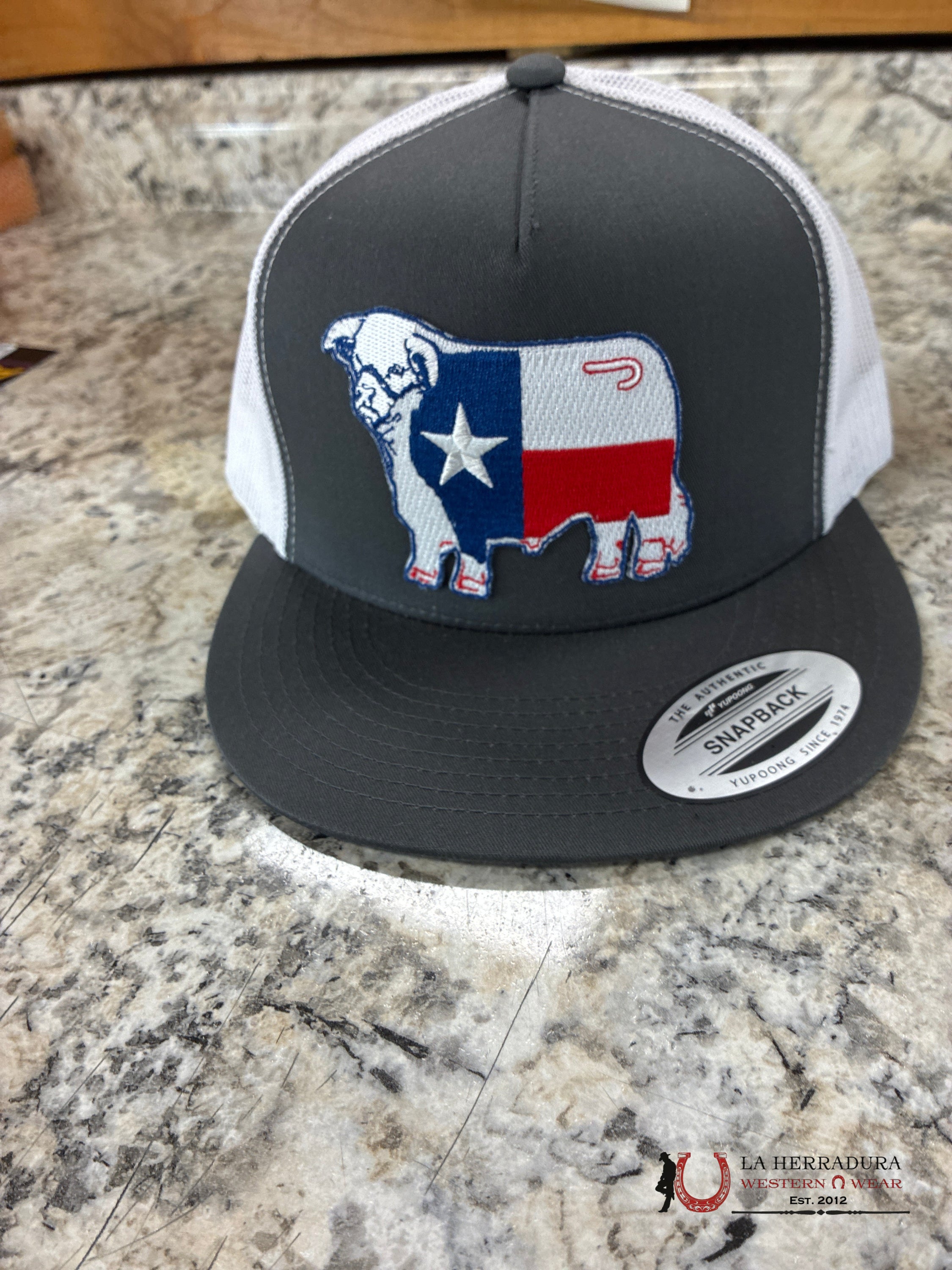 LAZY J CAPS BULL TEXAS COLORS