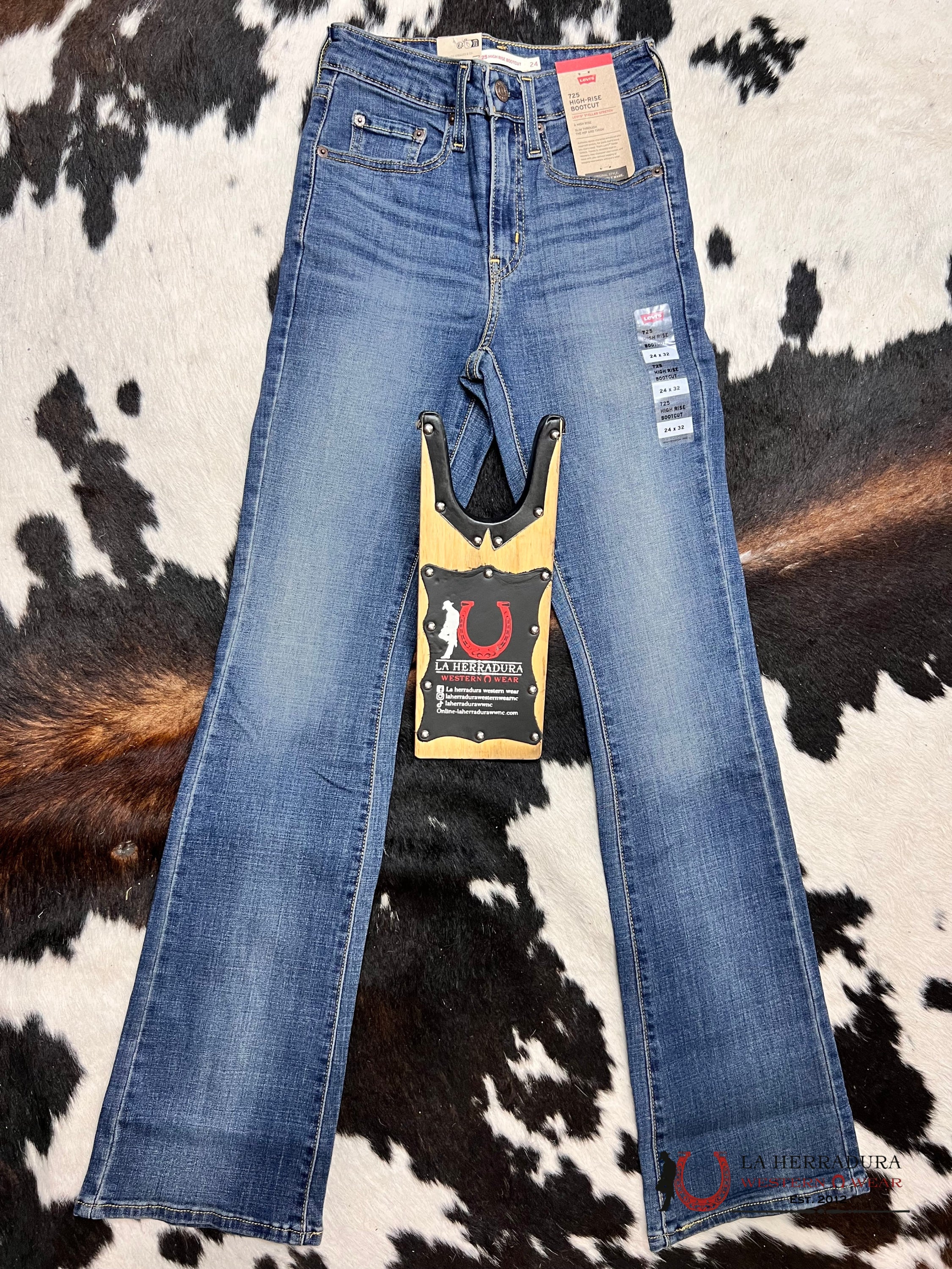 Levi’s 725 Stellar Stretch High-Rise Bootcut- Semi-Light Denim Ropa Mujeres