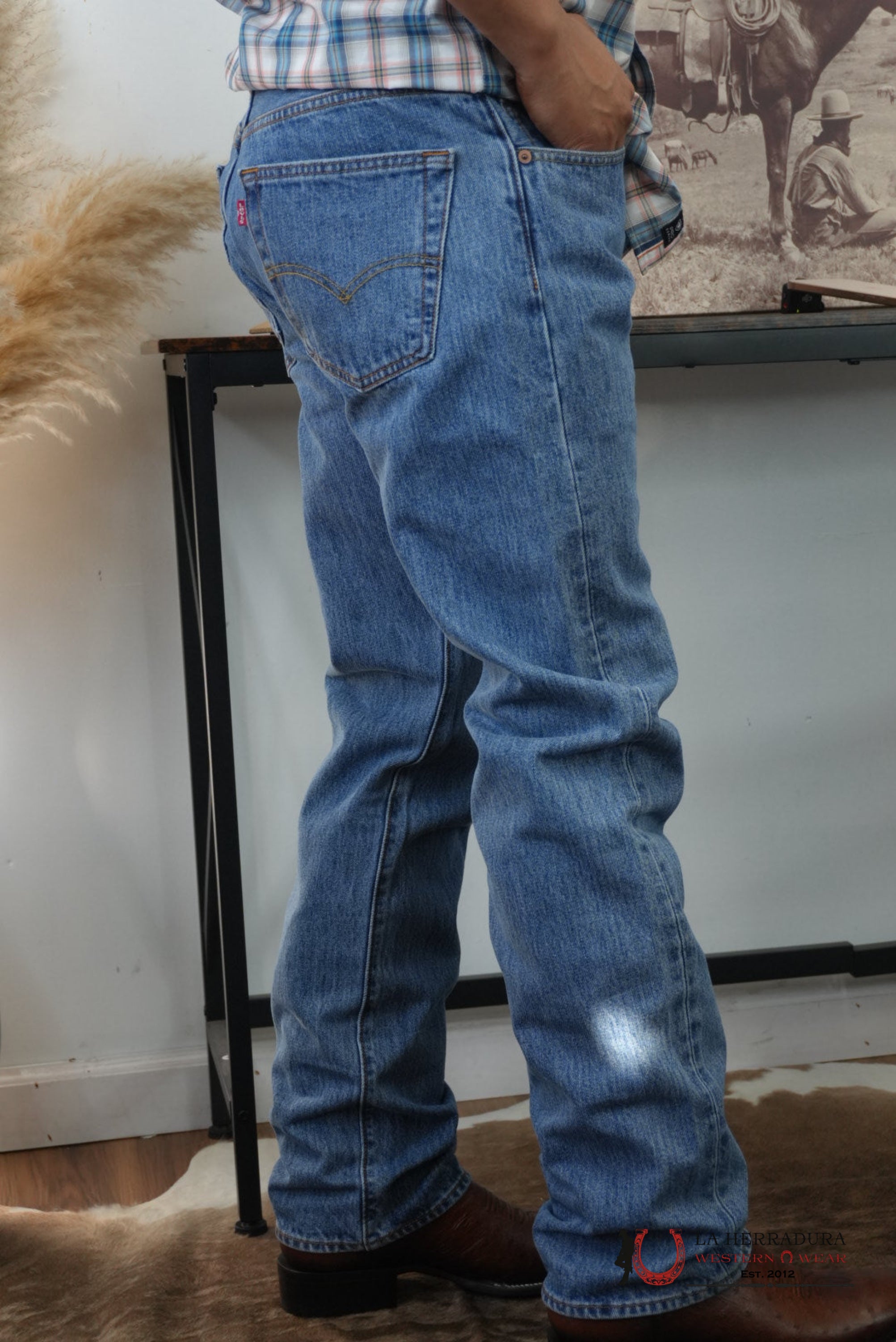 Levi’s men’s 501 Original Straight Leg Jean- Light Wash Denim ROPA HOMBRES