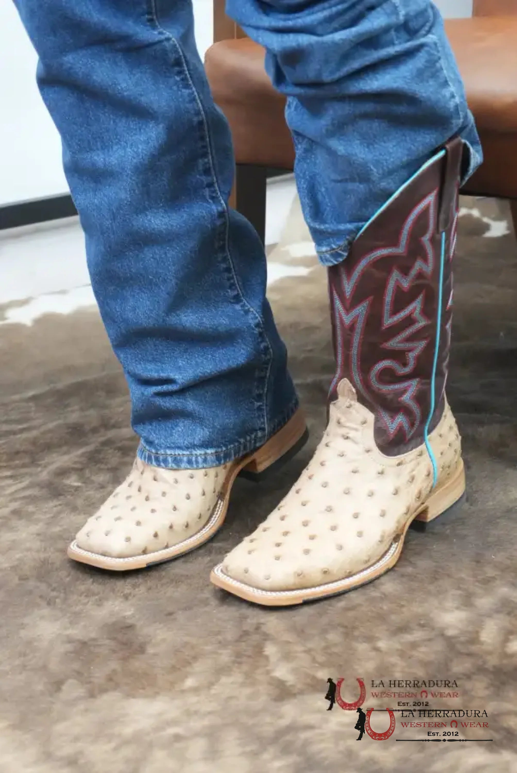 LEVI’S MEN’S 517 BOOTCUT LIGHT DENIM JEANS - 4891 ROPA HOMBRES