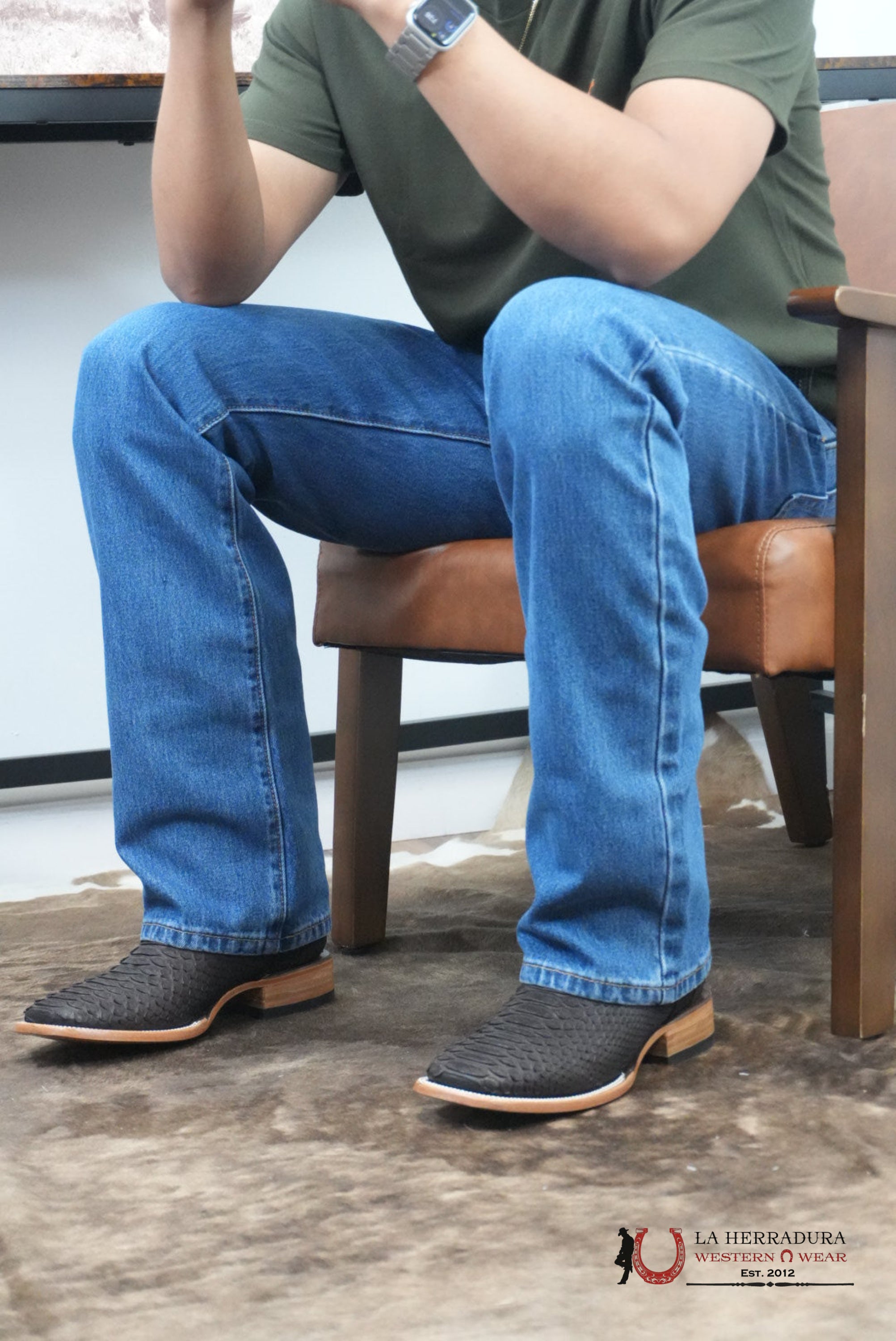 LEVI’S MEN’S 517 BOOTCUT DENIM JEANS - 0231 ROPA HOMBRES