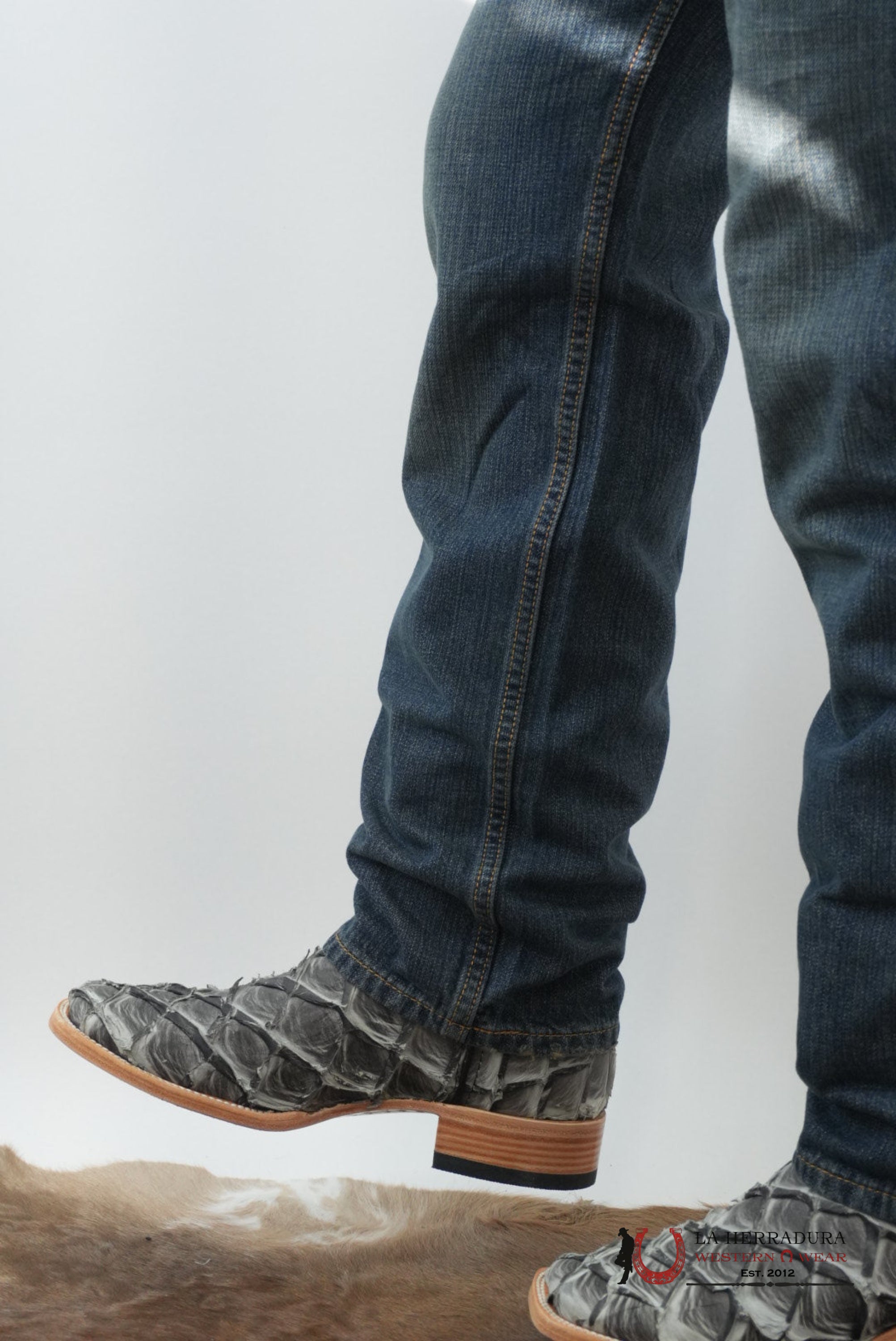 LEVI’S MENS 559 RELAXED STRAIGHT LEG JEAN ROPA HOMBRES