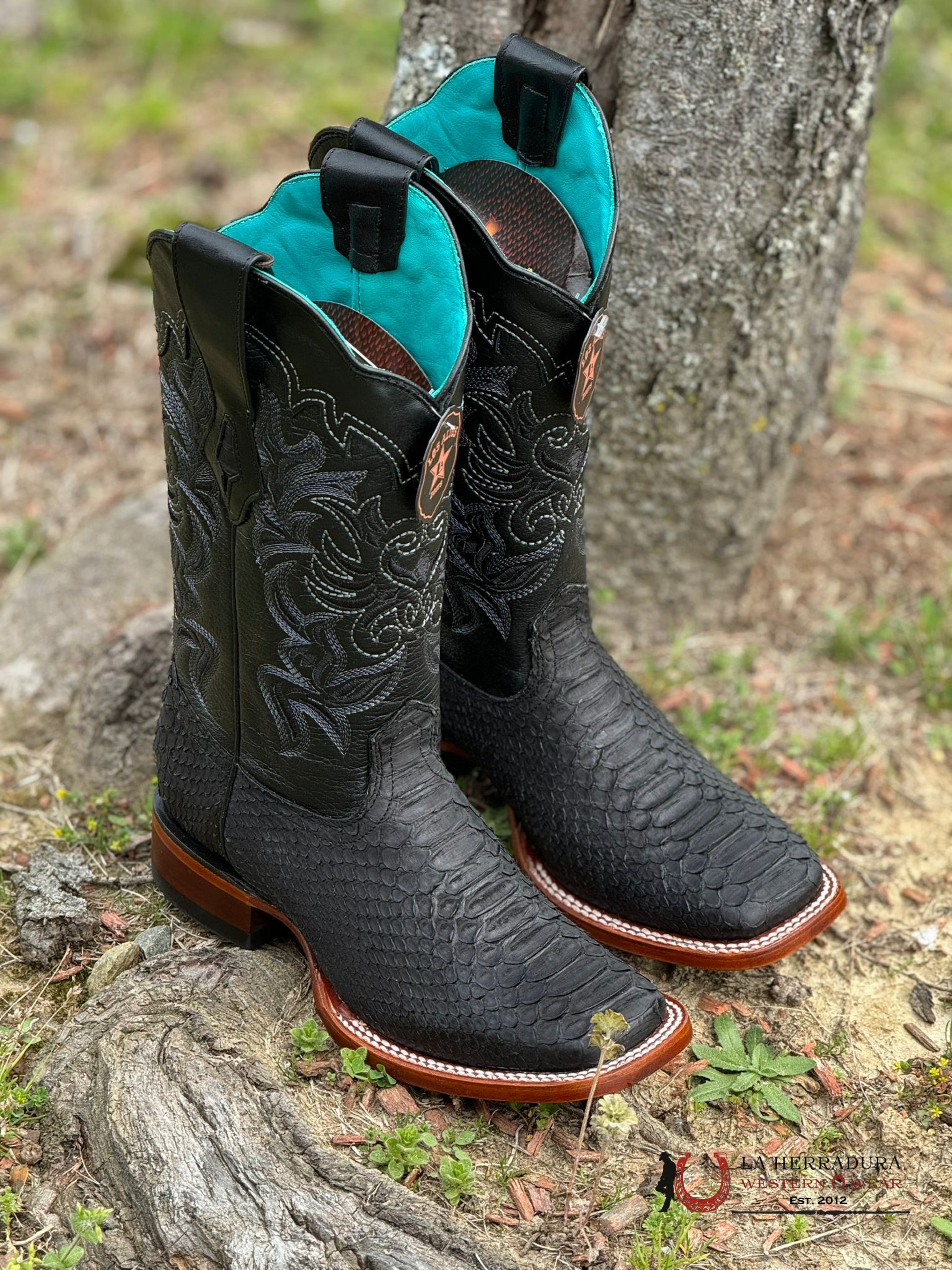 LOS ALTOS WIDE SQUARE TOE PYTHON NOBUCK BLACK 322N5705