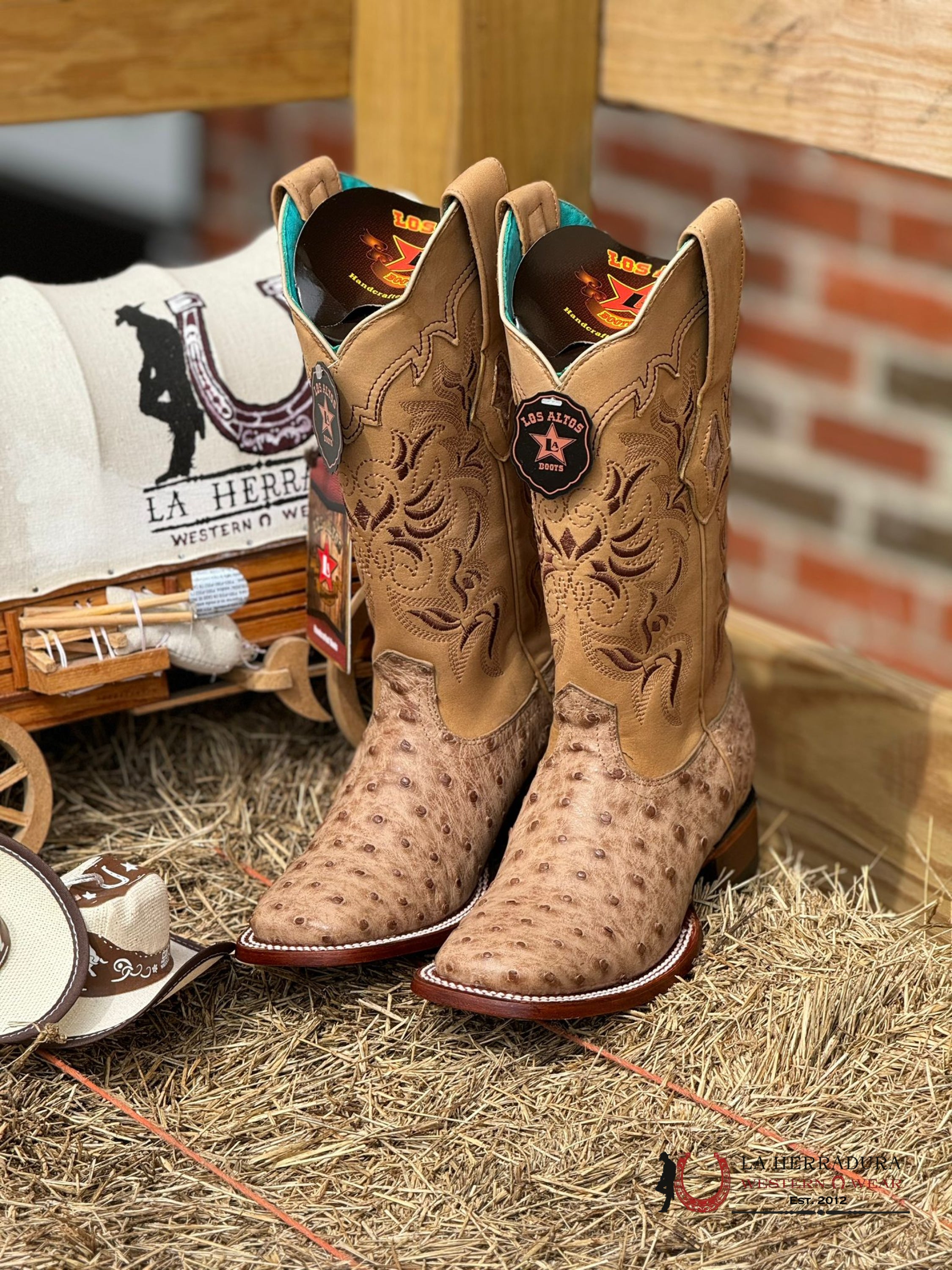 Los Altos Women’s Ostrich Mocha Wide Square Toe Botas Mujeres