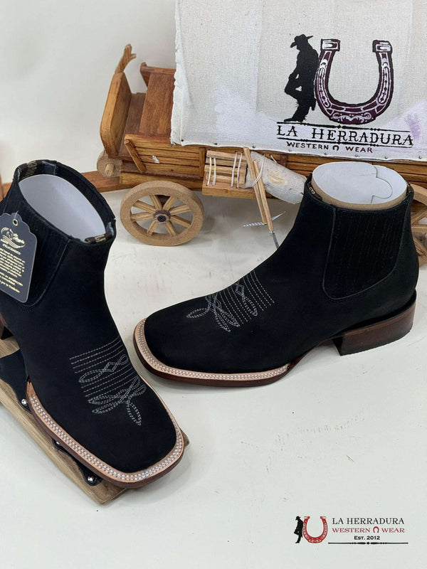 BOTA CORTA LOS ANGELES NOBUCK NEGRO