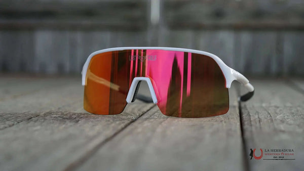 Becerro perdido: gafas de sol blancas/rojas Viper