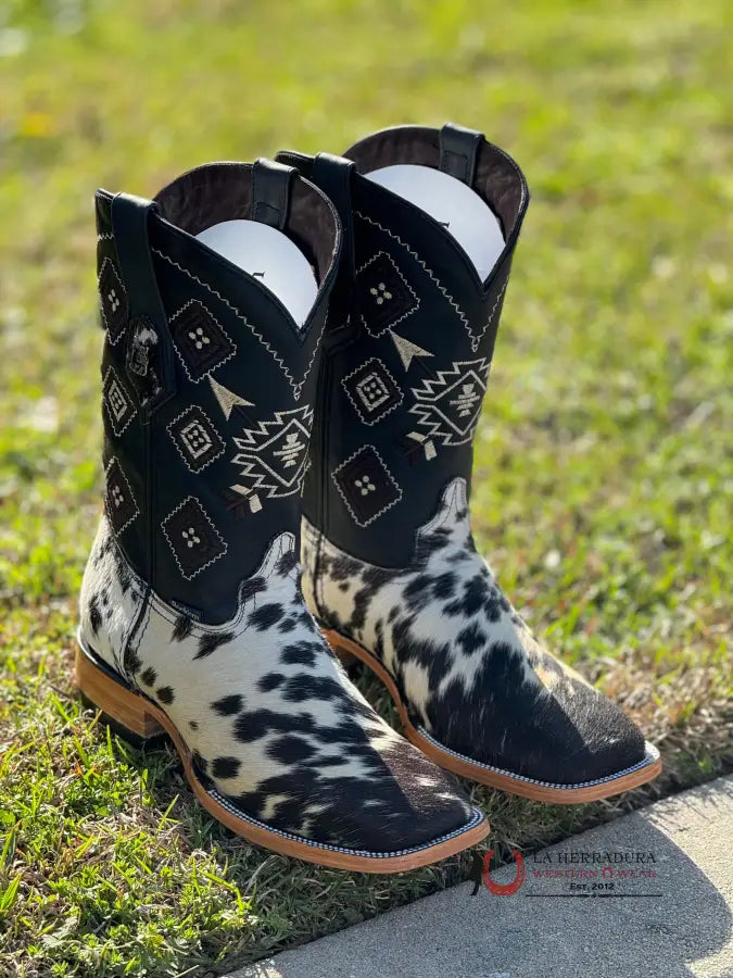 Mens Black & White Cow Hide (Every Pair Is Unique) Botas Hombres